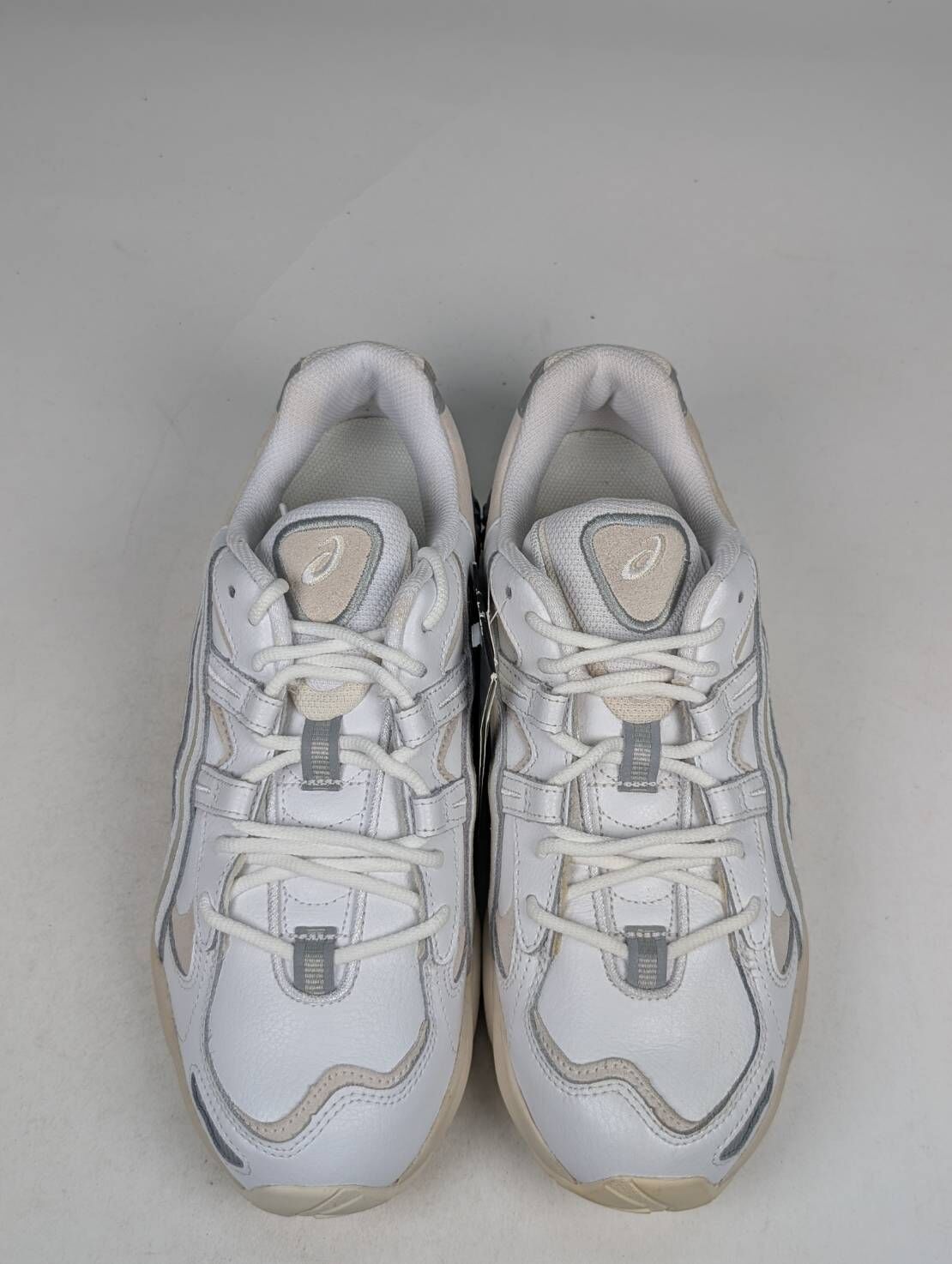 微瑕疵-左右腳中底鞋底色差 1191A147-100 27CM ASICS GEL-KAYANO 5 OG 白 卡其 復古慢跑鞋