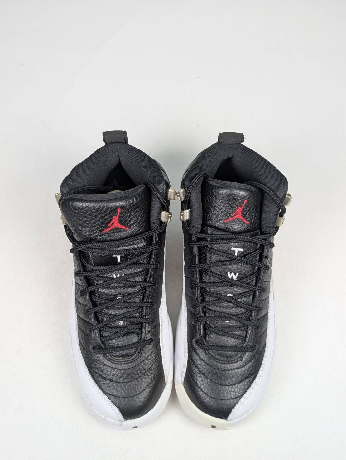 微瑕疵-左腳中底鞋底泛黃右腳內外側泛黃 153265-006 4Y Air Jordan 12 GS " Playoffs " 2022 季後賽 黑白 女鞋