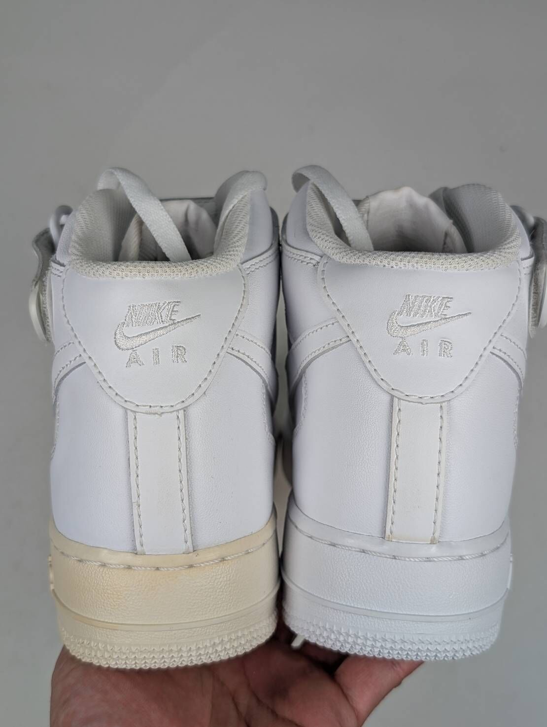 微瑕疵-左腳中底鞋底泛黃 315123-111 M8.5 Nike Air Force 1 Mid 07