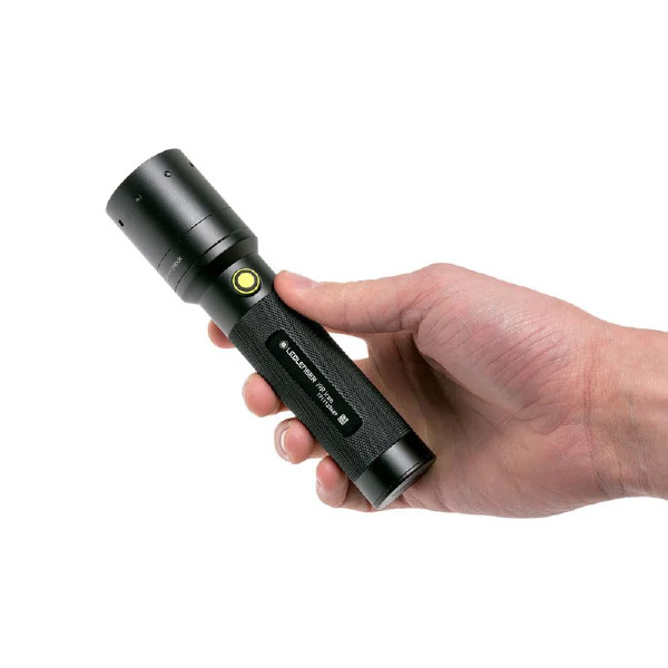 Ledlenser i Series i9RI Rechargeable (LiFePO4) Flashlight 5609-RI
