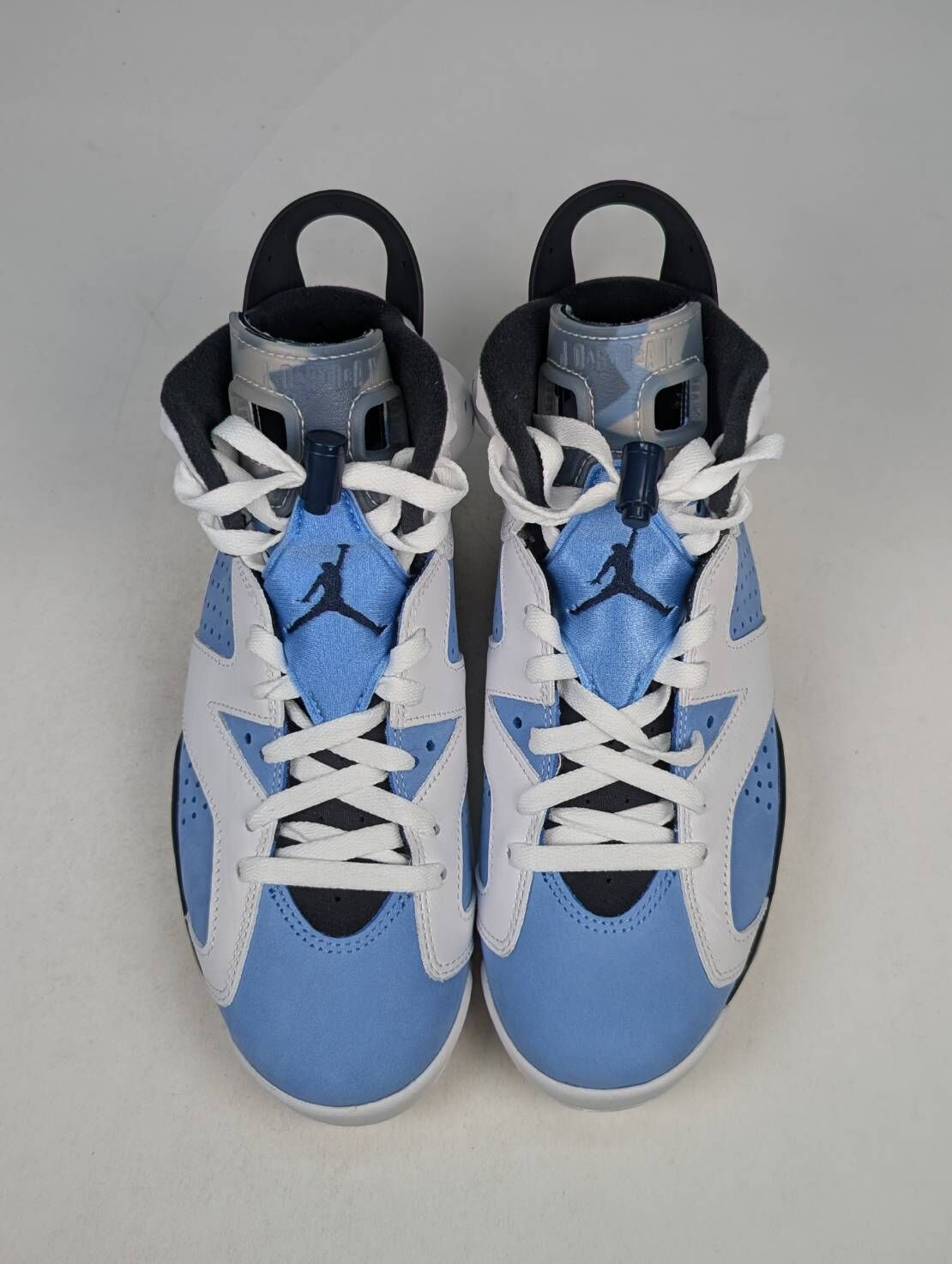 微瑕疵-左右腳中底鞋底鞋舌泛黃 CT8529-410 M7.5 Air Jordan 6 " UNC " 北卡藍 男款