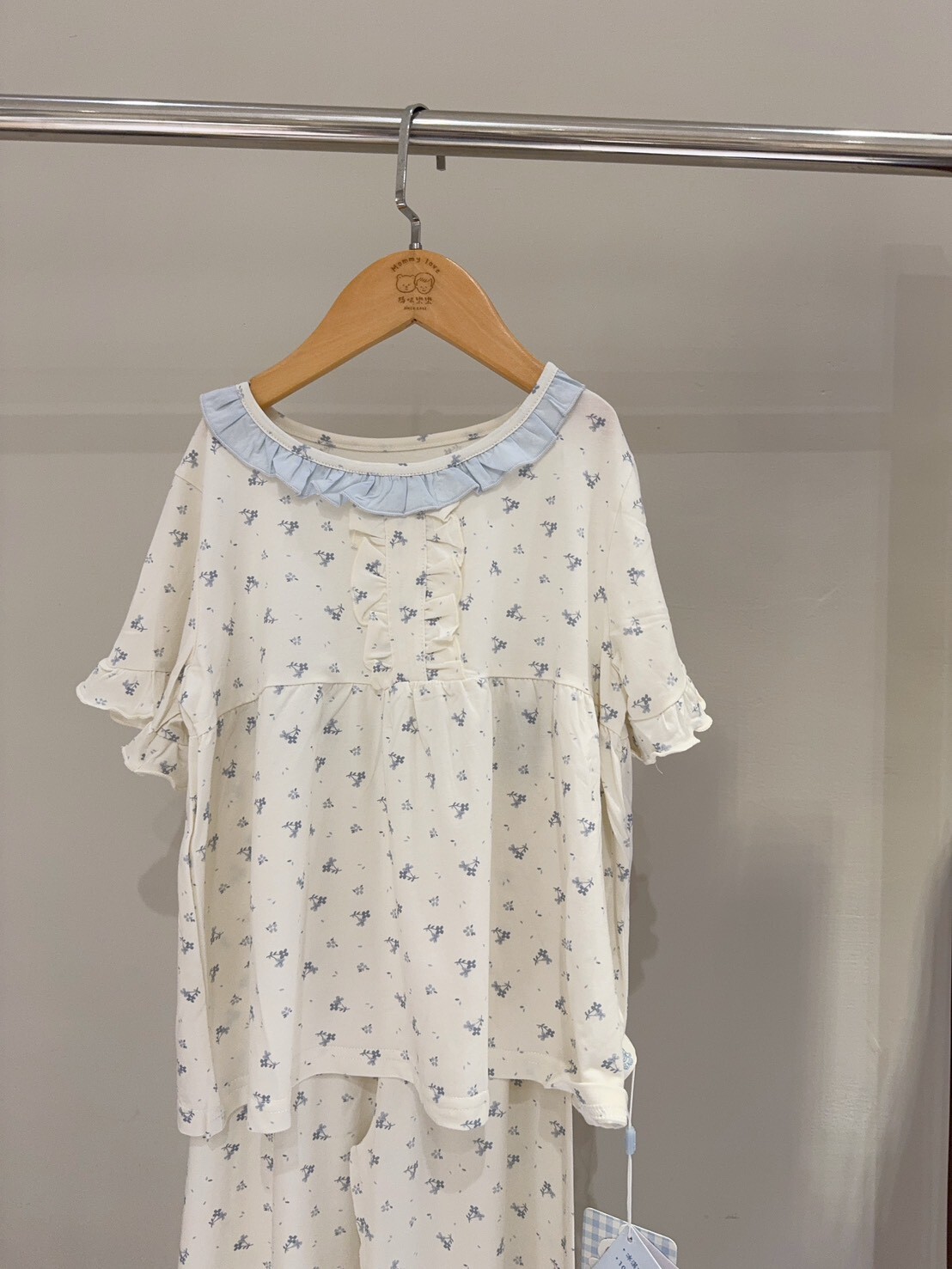 M32冰淇淋家 藍色荷葉領花長褲家居服套裝