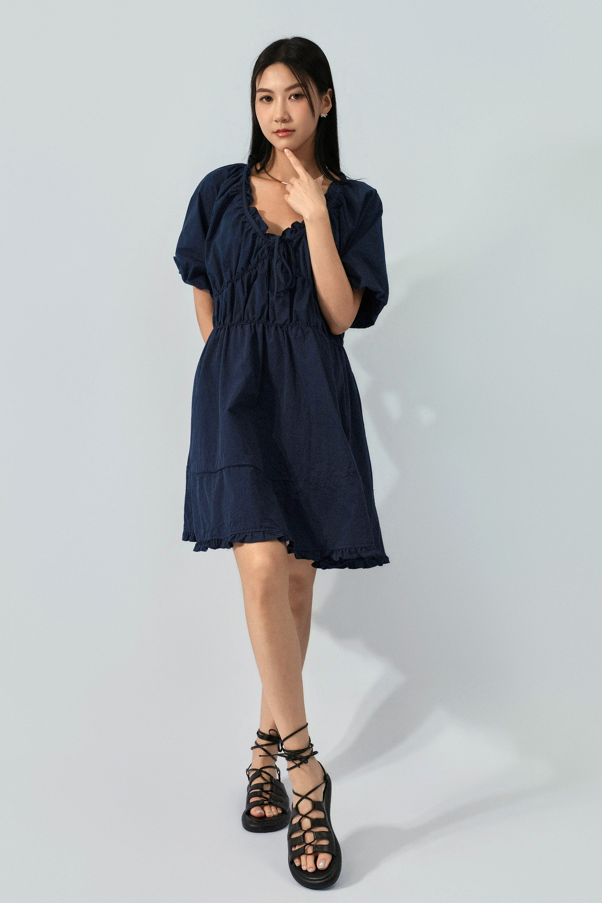 荷葉邊泡泡袖娃娃連身裙 (預購產品）