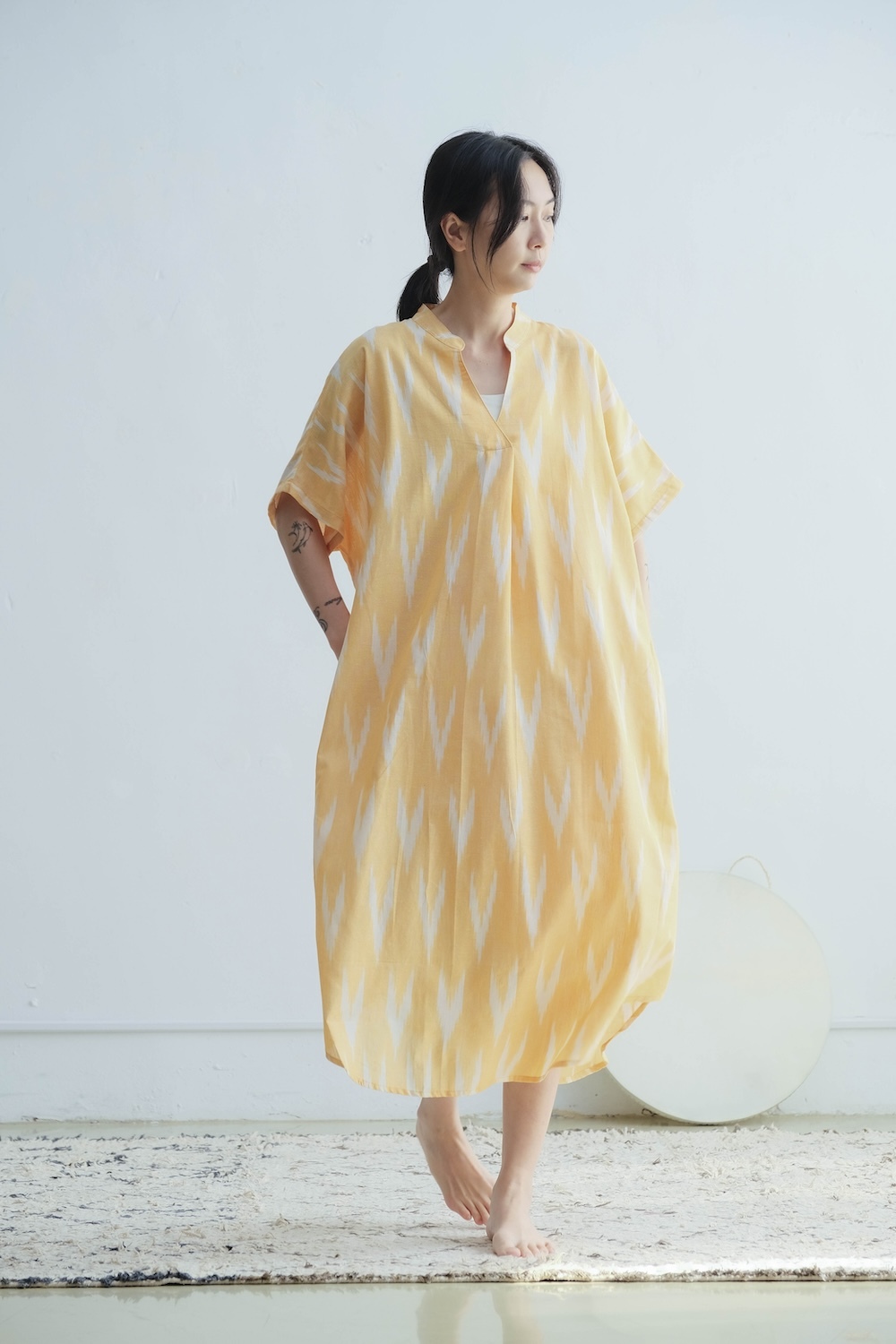 鑰匙領洋裝 / Ikat 木瓜牛奶