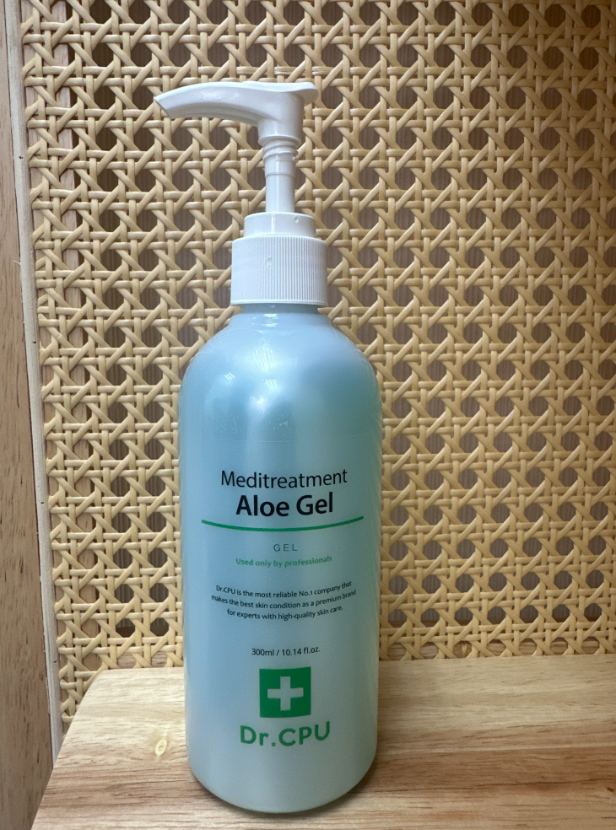 SM65 Dr. CPU 蘆薈凝膠乳液 300ml Meditreatment Aloe Gel**到期日:2027/03
