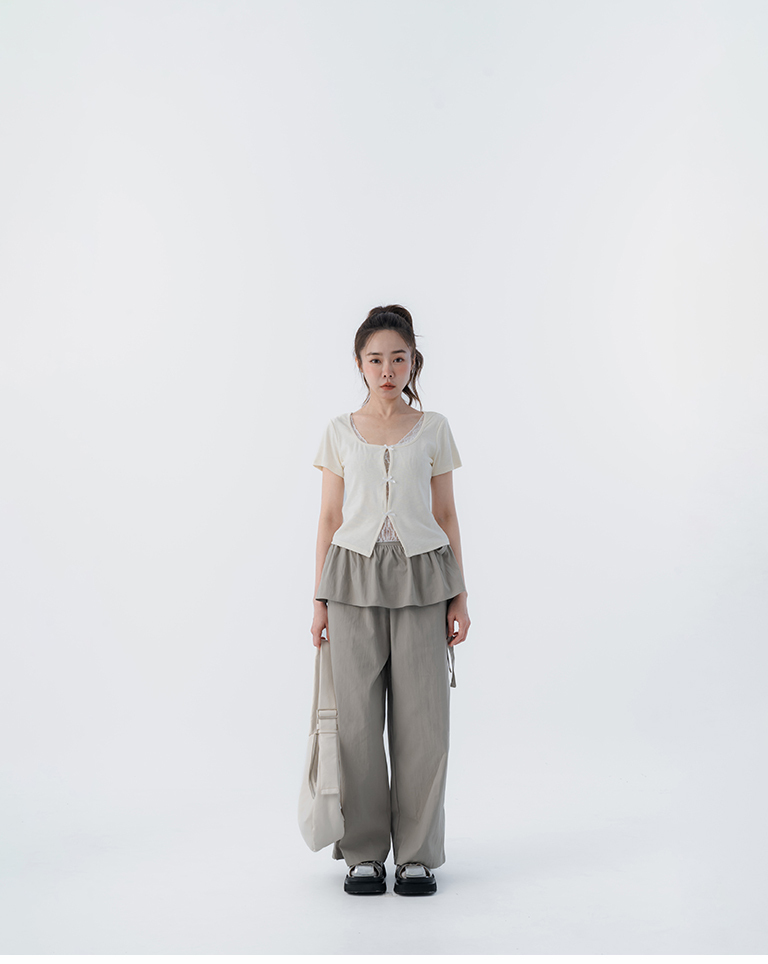 Two-piece trousers with ruffled skirt, available in three colors【04102066】in stock+pre-order