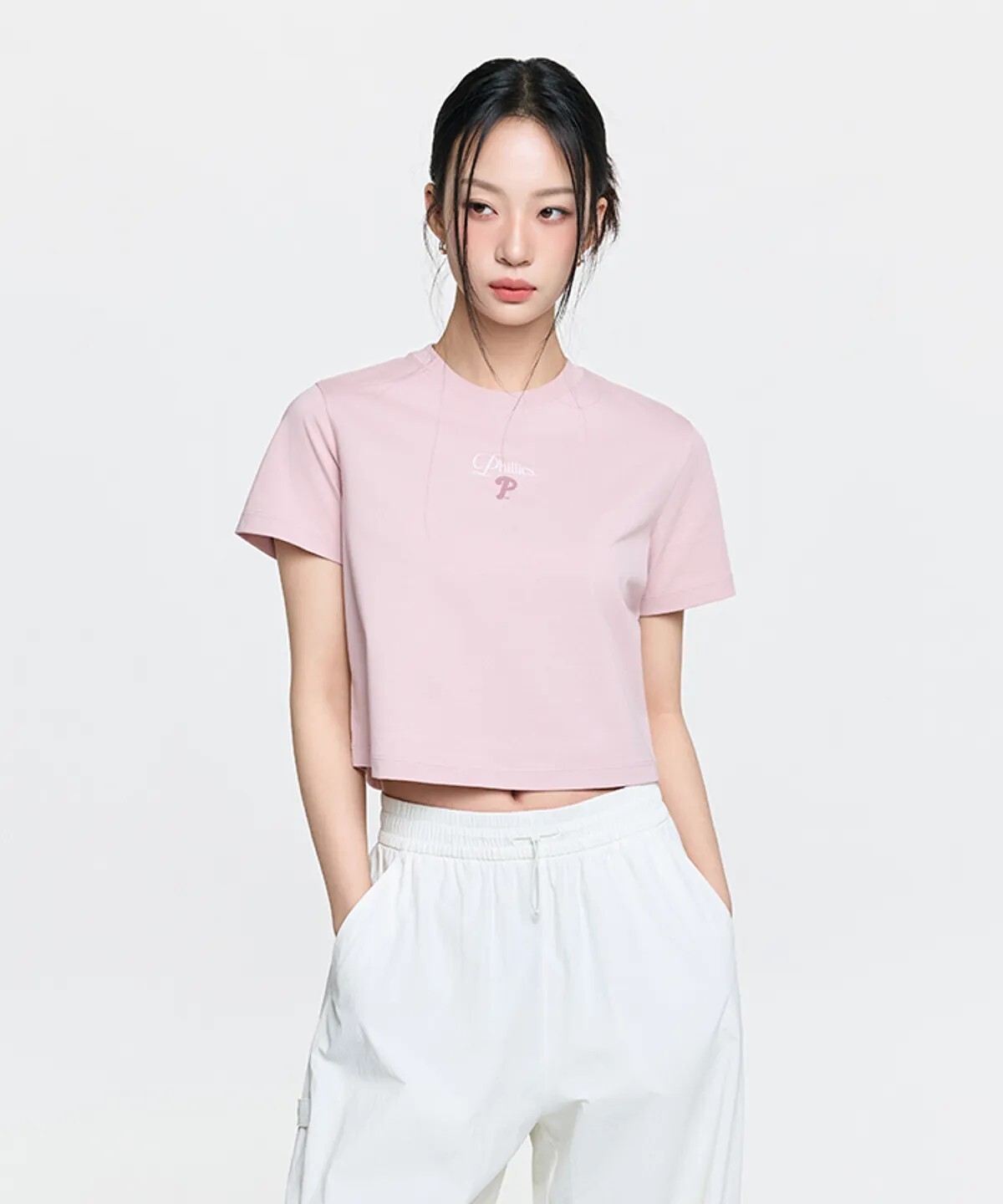 【OWN】MLB Korea 短袖上衣 簡約 休閒 短版 圓領 小LOGO 短TEE 女款 Karina同款 Aespa 白色 淺粉色 咖啡色