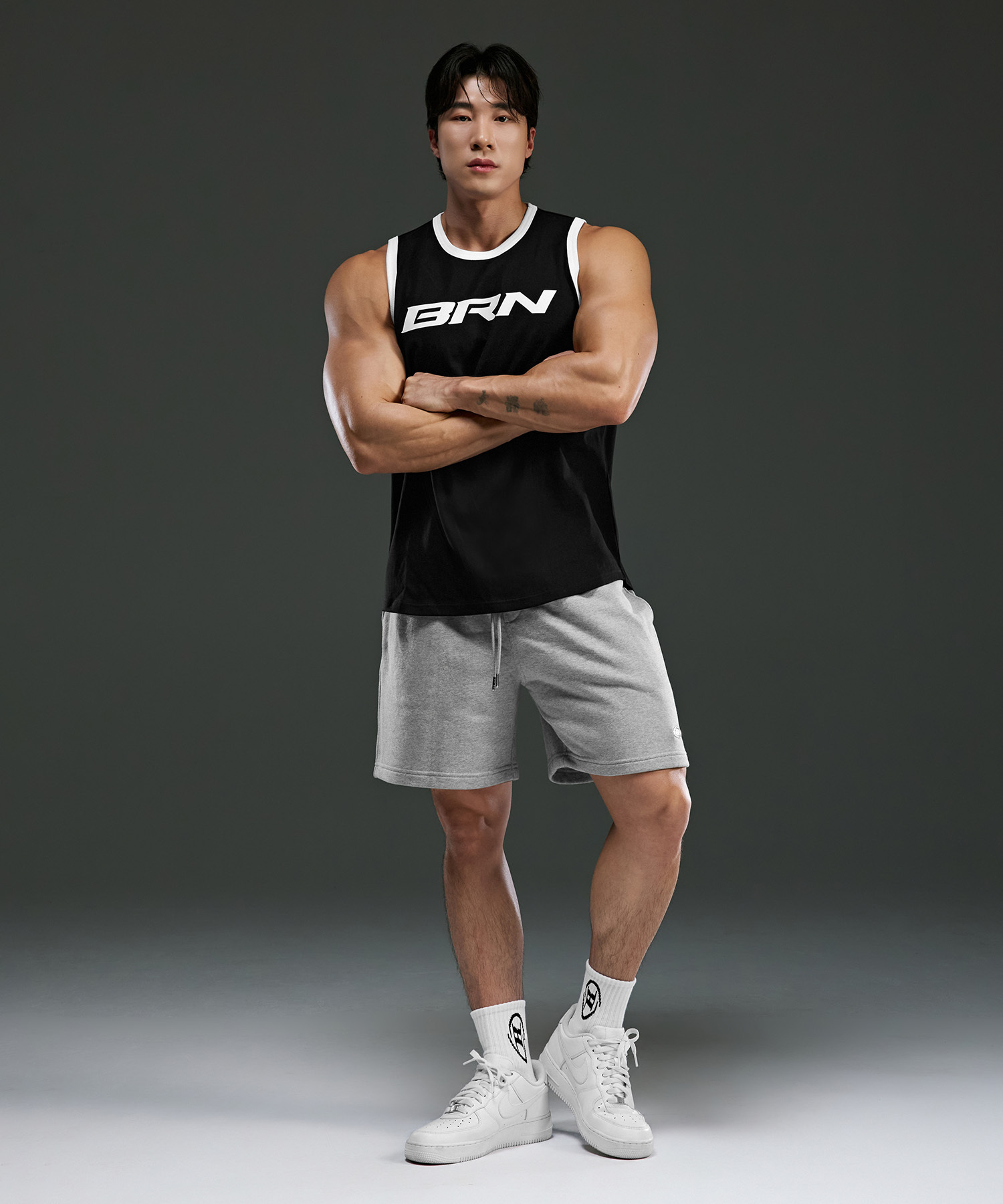 BRN COMFORT FIT SLEEVELESS