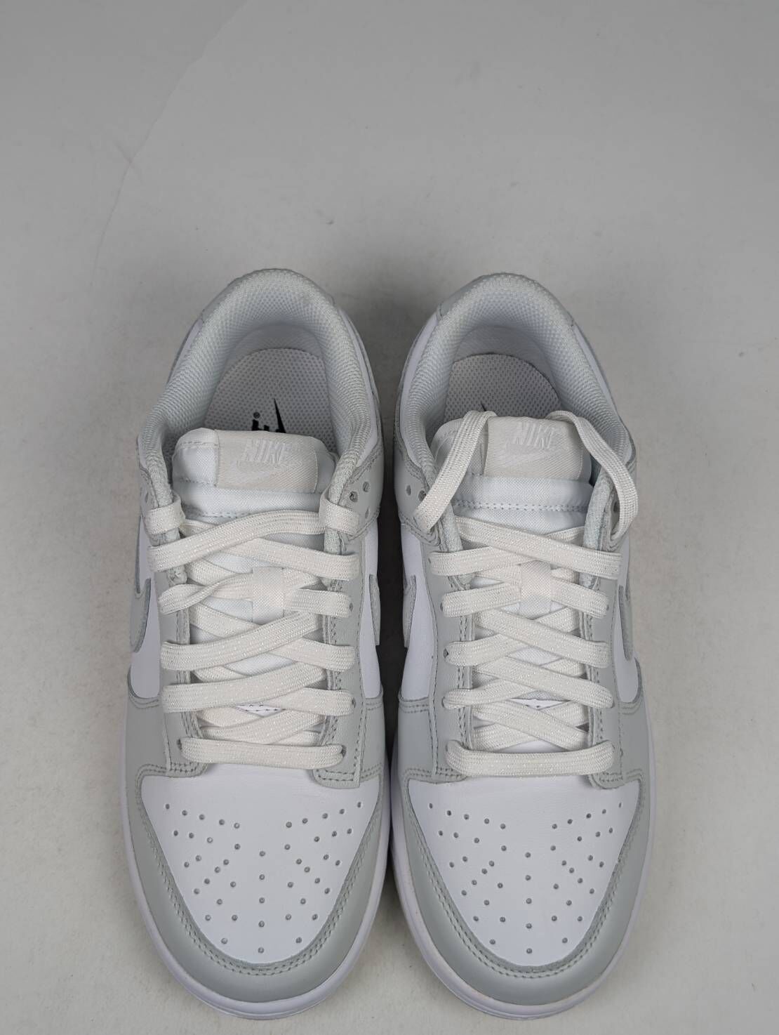微瑕疵-左右腳鞋面鞋底中底色差要腳外側破損 DD1503-103 W7 Nike Dunk Low Photon Dust  灰白