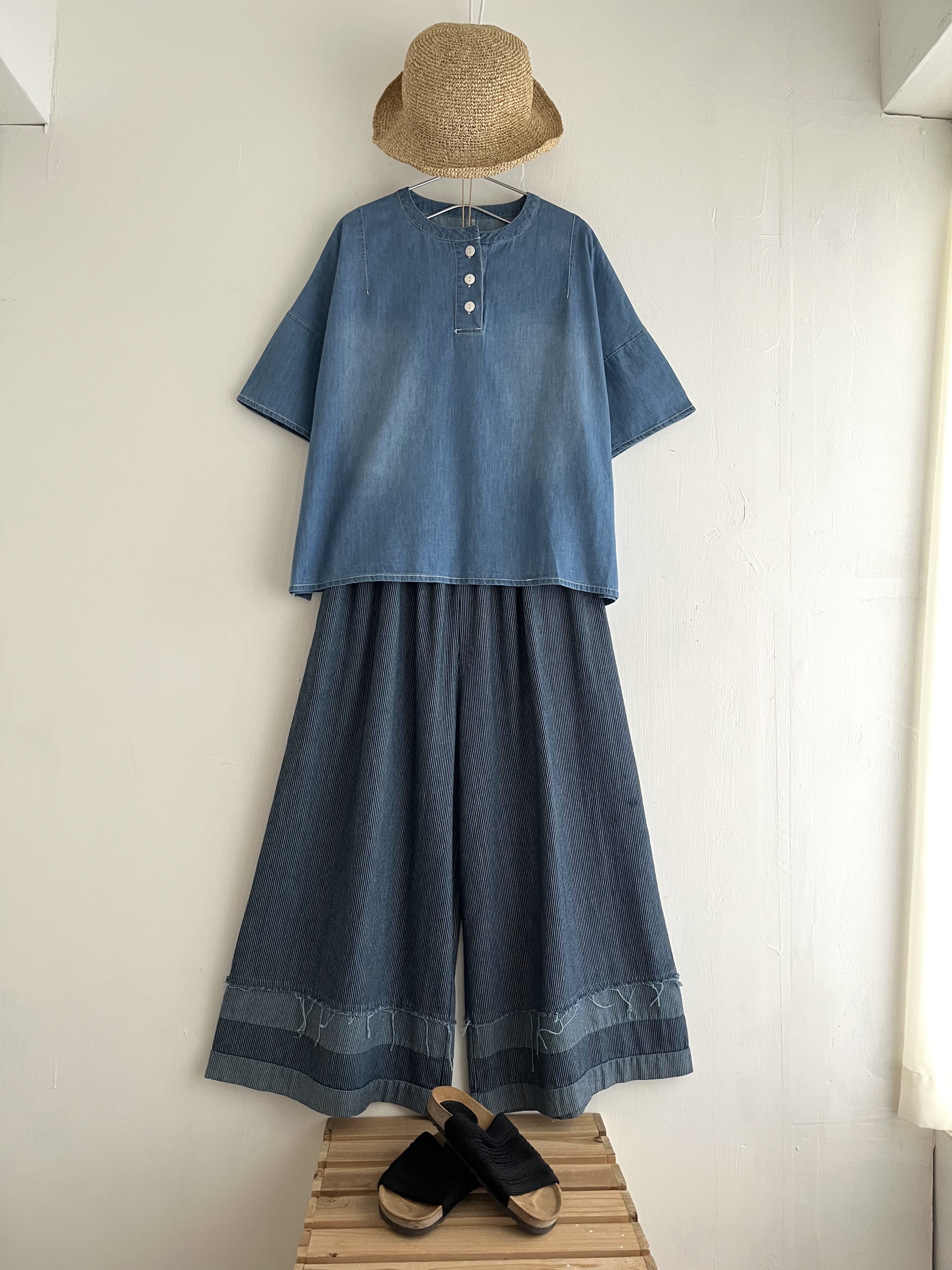 NORTHERN TRUCK藍色薄料牛仔top