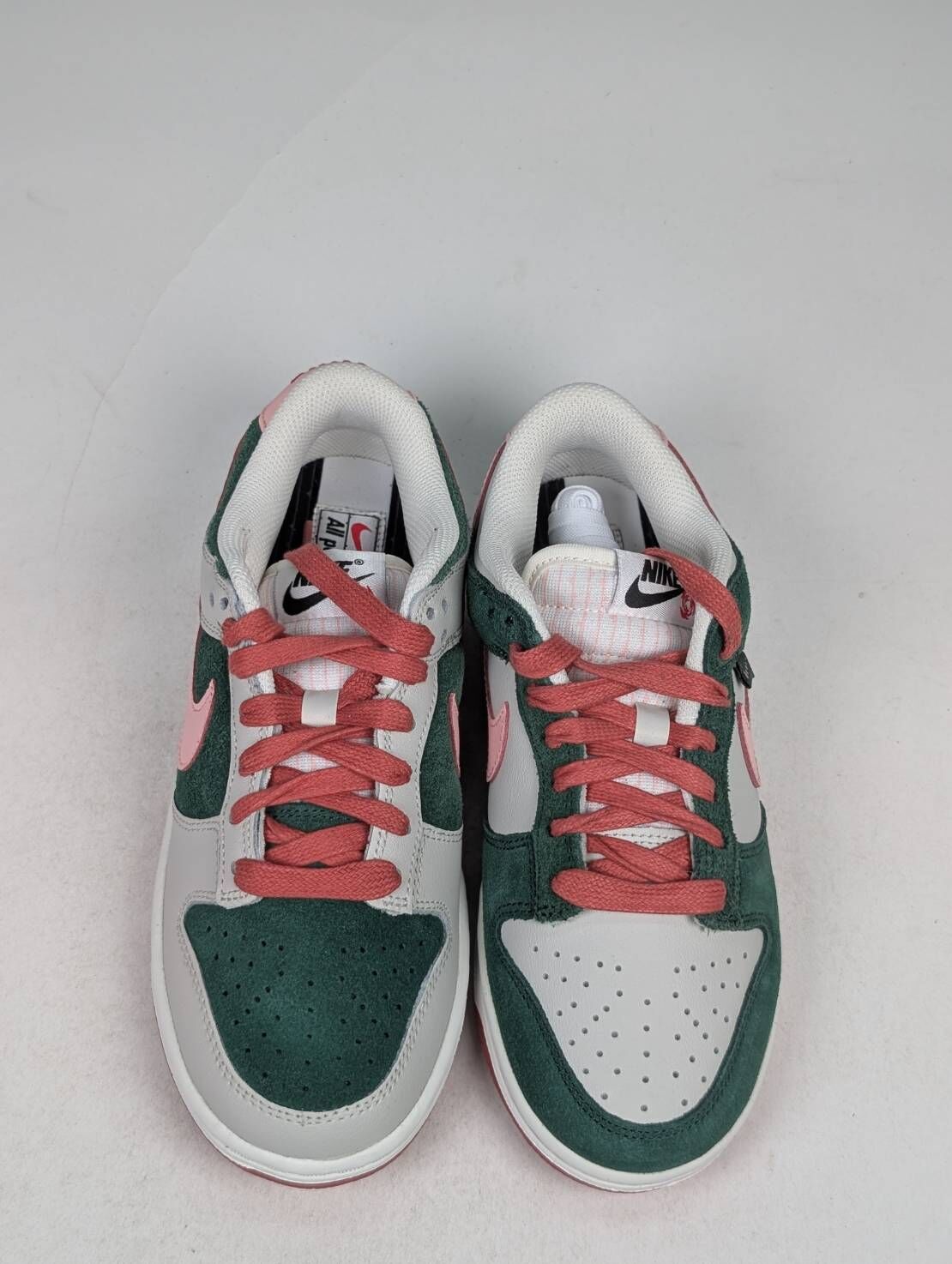 微瑕疵-左右腳大小腳 FN8923-061 W6 NIKE DUNK LOW SE "hurricane" 鴛鴦 花卉 綠米紅 女鞋