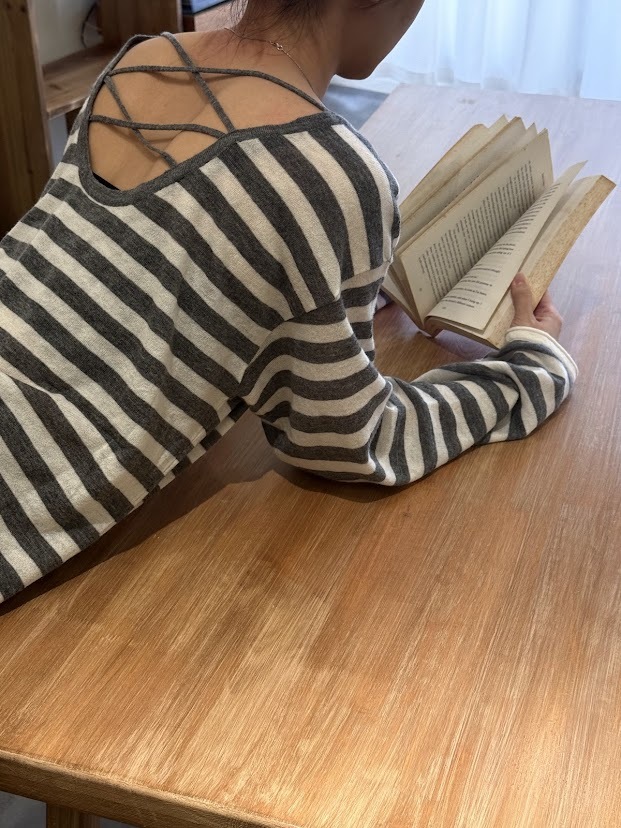 A14羊毛100%條紋美背上衣