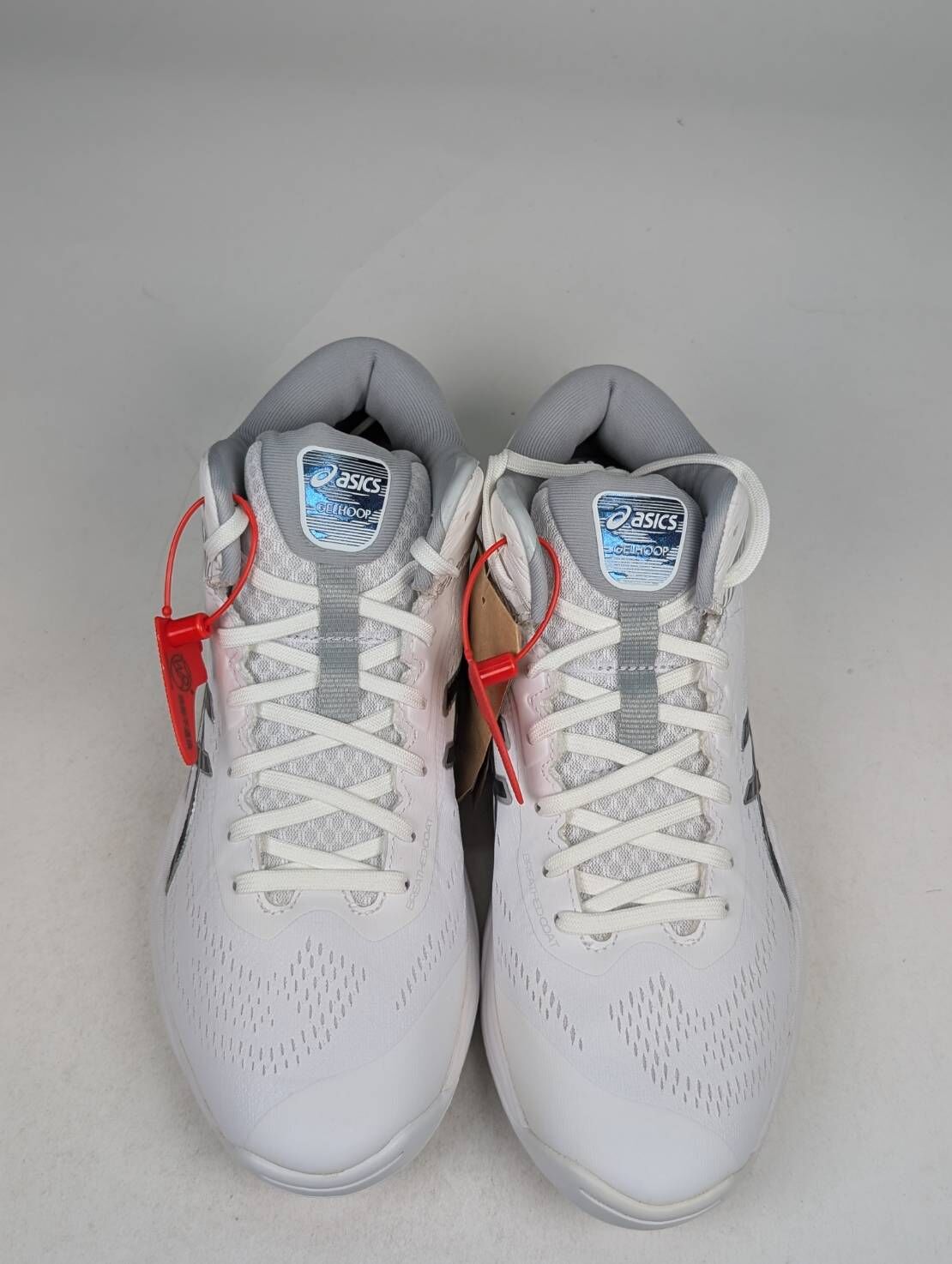 微瑕疵-左右腳中底鞋面鞋底泛黃色差 1063A050-101 27.5CM ASICS GELHOOP V14  經典 運動 休閒 白藍 男