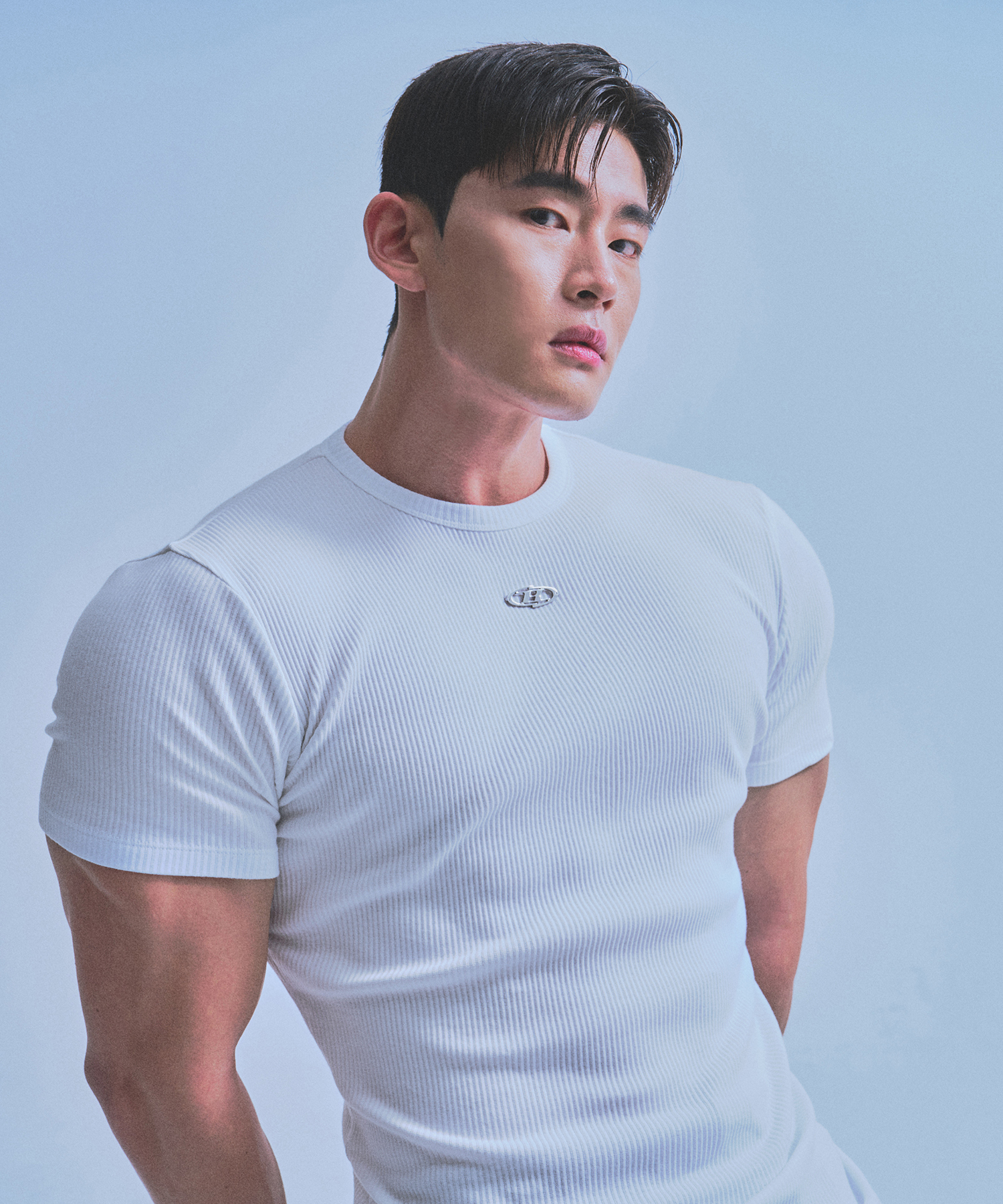 RIBBED B PENDANT MUSCLE FIT T-SHIRTS