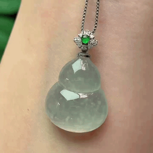 41634 翡翠冰種熒光葫蘆