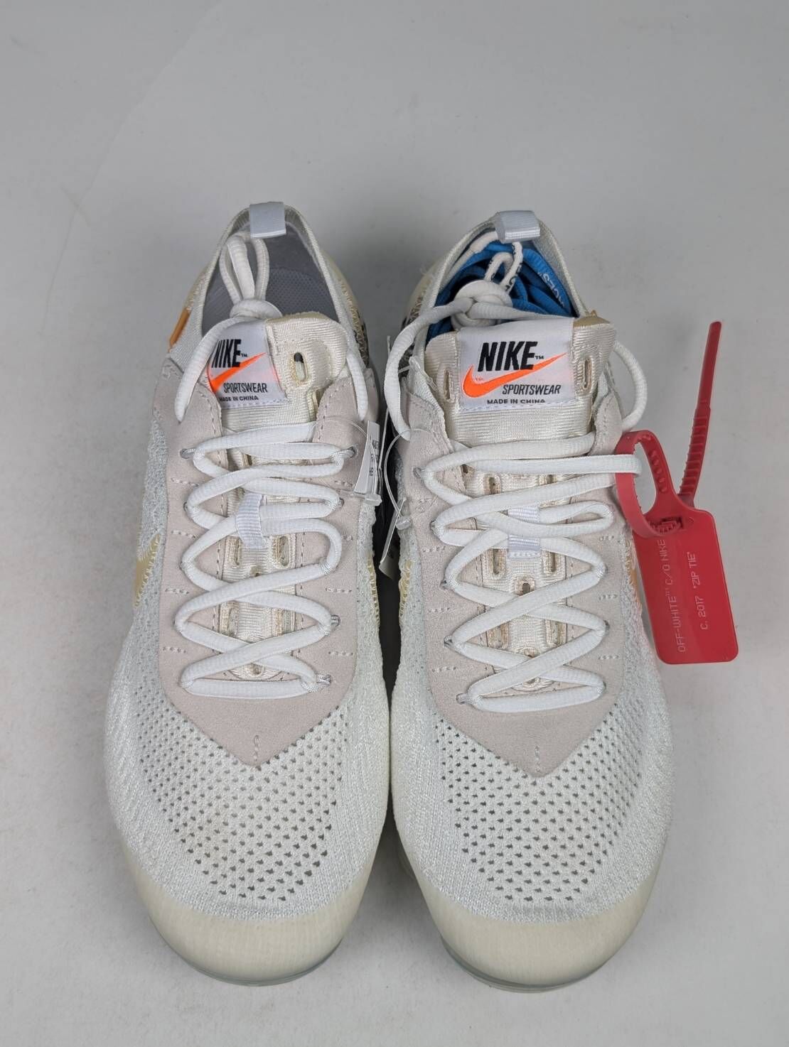 微瑕疵-左右腳內外側鞋底泛黃 AA3831-100 M9.5 Off-White x Nike Air VaporMax "White"