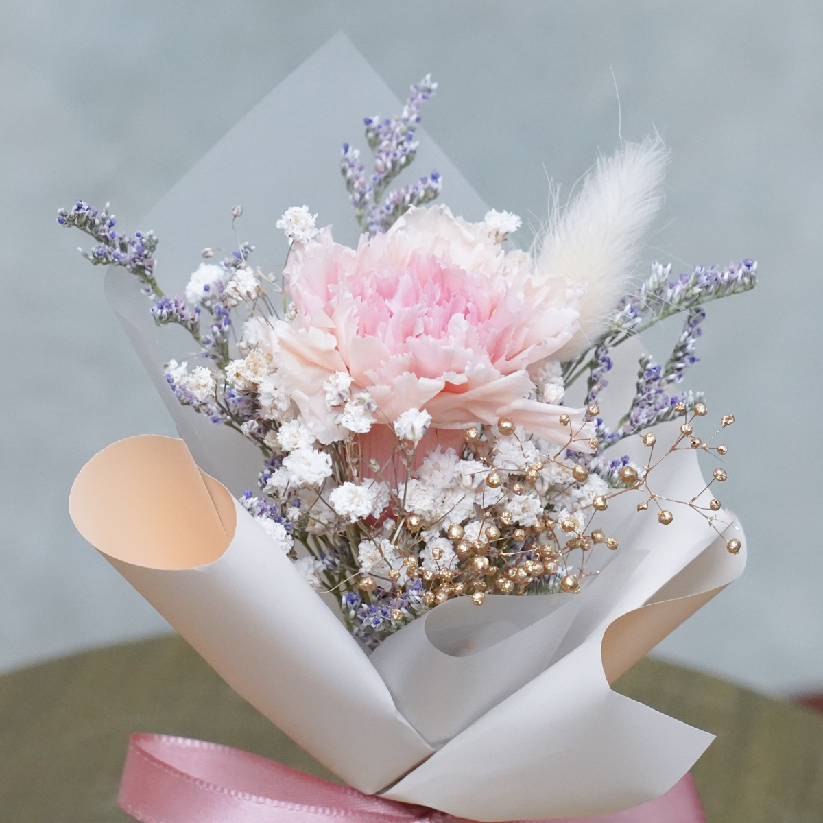 藕粉色康乃馨花語,母親節康乃馨永生花推薦12