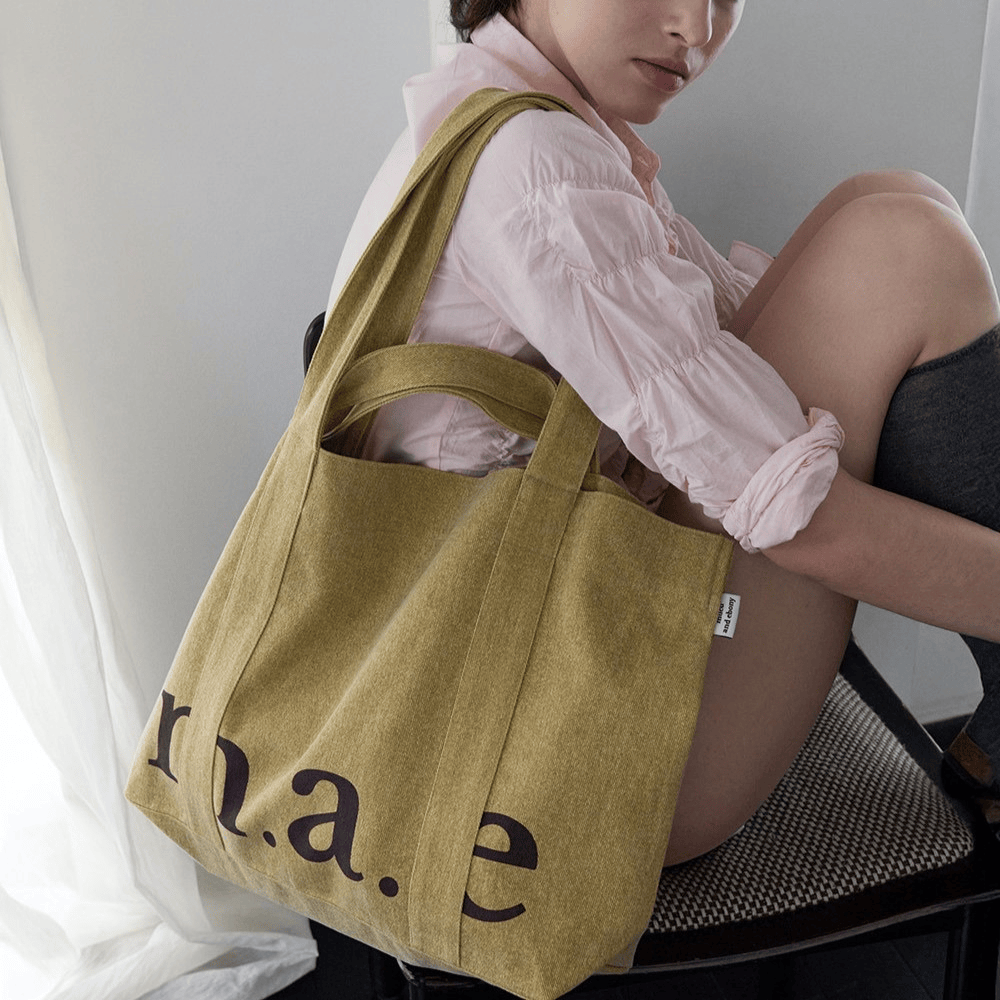 mucu and ebony (m.a.e)｜m.a.e 2way logo Bag [2 colors]