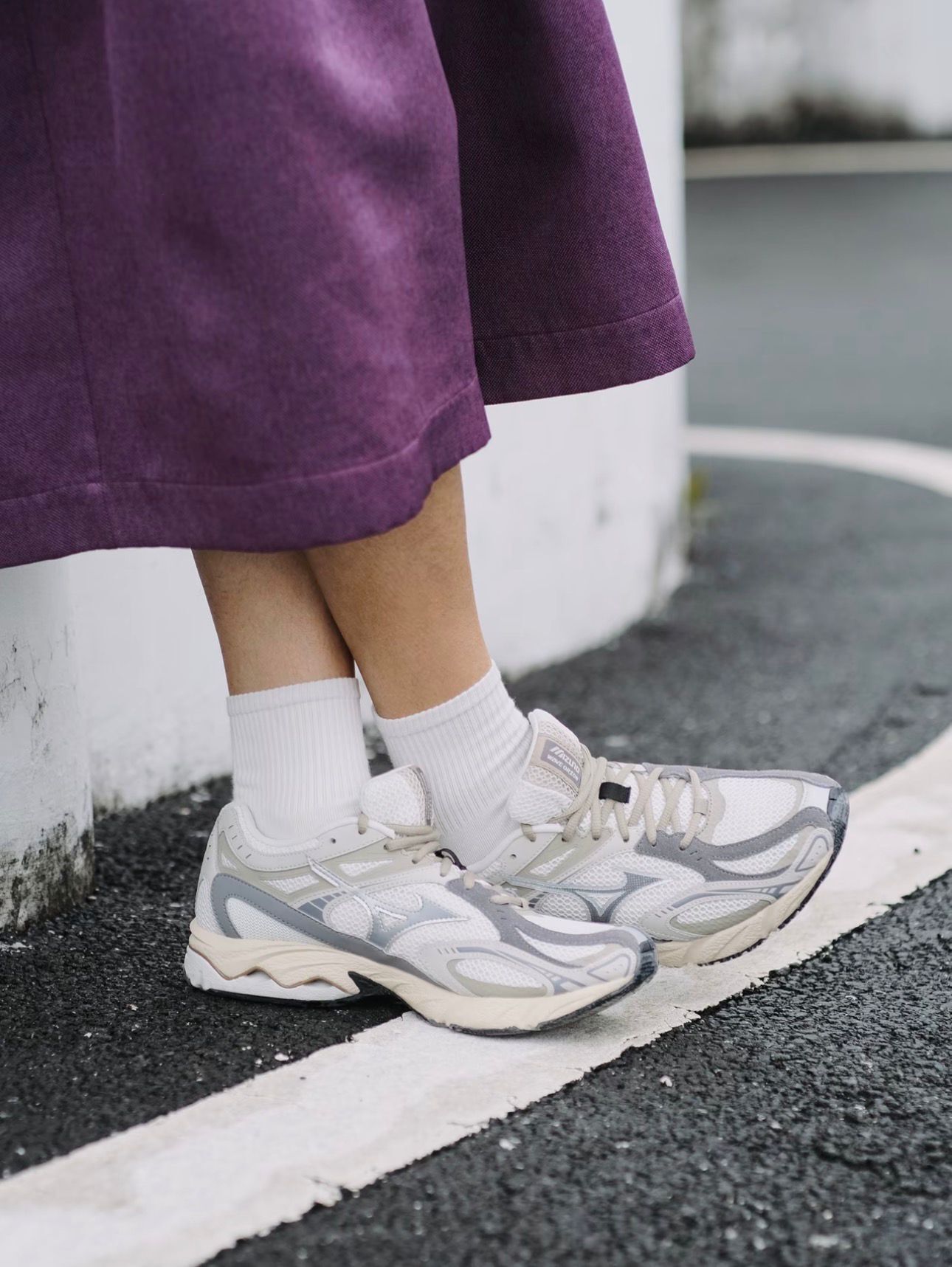 現貨|MIZUNO WAVE Orion Light Grey