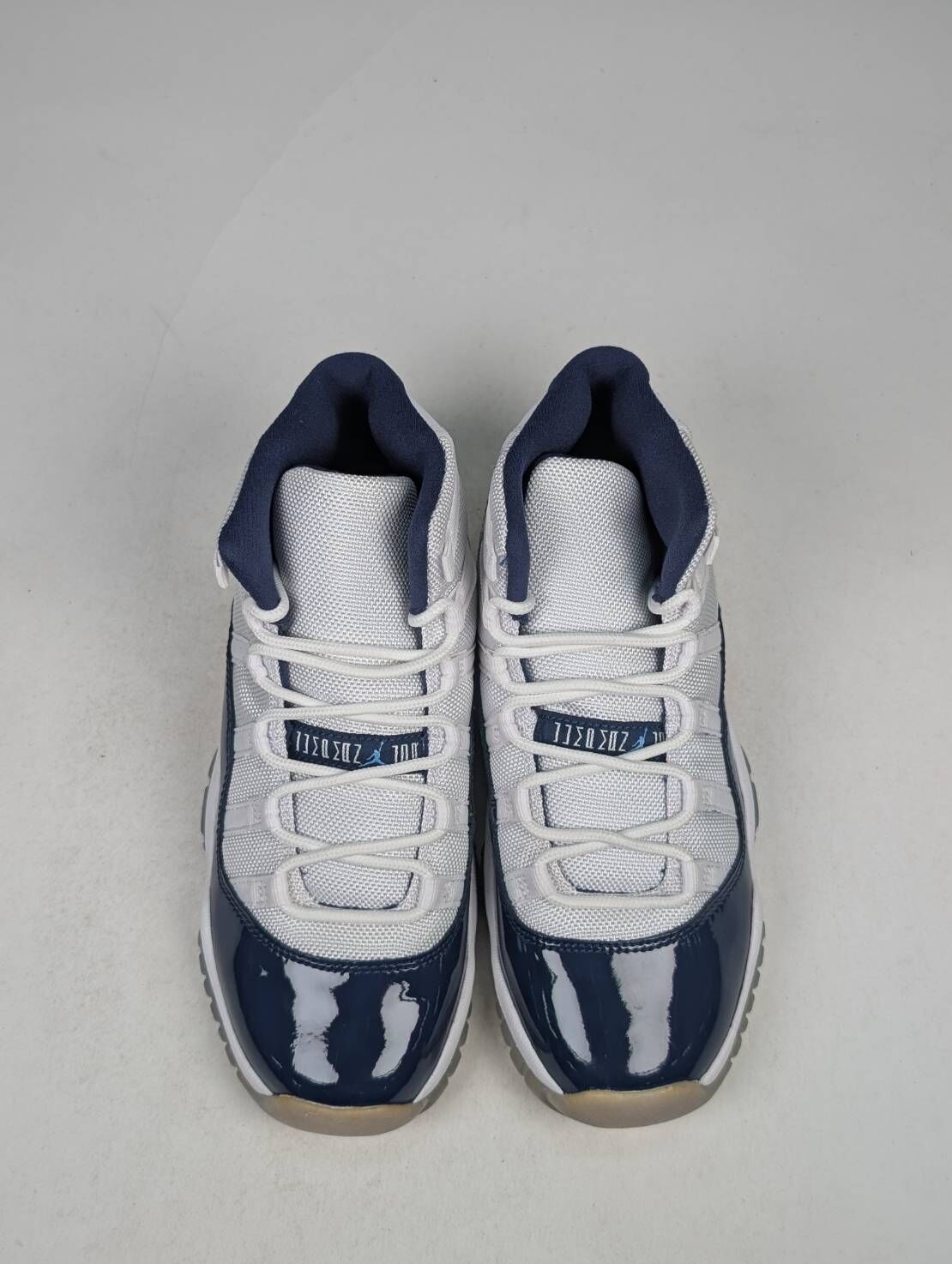 微瑕疵-左右腳中底鞋底泛黃左腳外側髒汙 378038-123 4.5Y AIR JORDAN 11 “WIN LIKE ’82” GS  女款