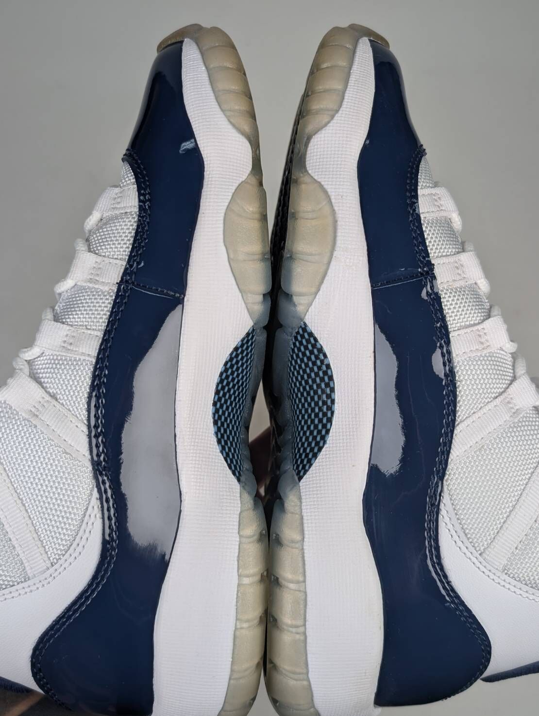 微瑕疵-左右腳中底鞋底泛黃左腳外側髒汙 378038-123 4.5Y AIR JORDAN 11 “WIN LIKE ’82” GS  女款
