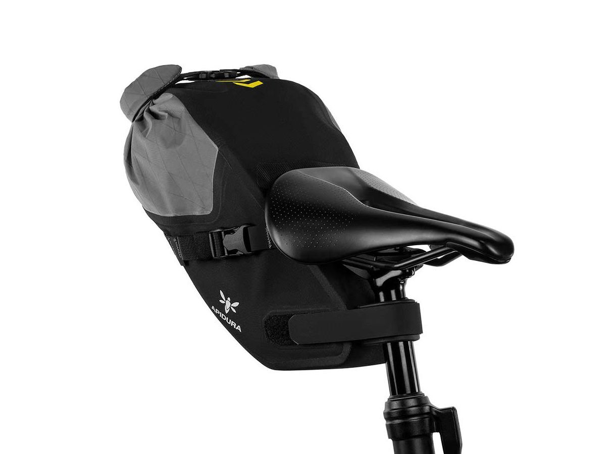 Apidura Backcountry 防水座墊包 (4.5L)