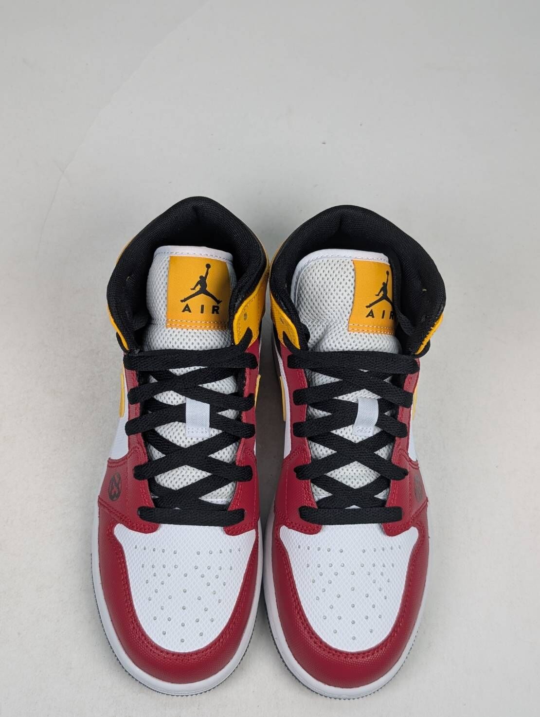 微瑕疵-左腳外側刮痕 DJ0336-067 5.5Y Jordan 1 Mid SEMotorsports (GS)