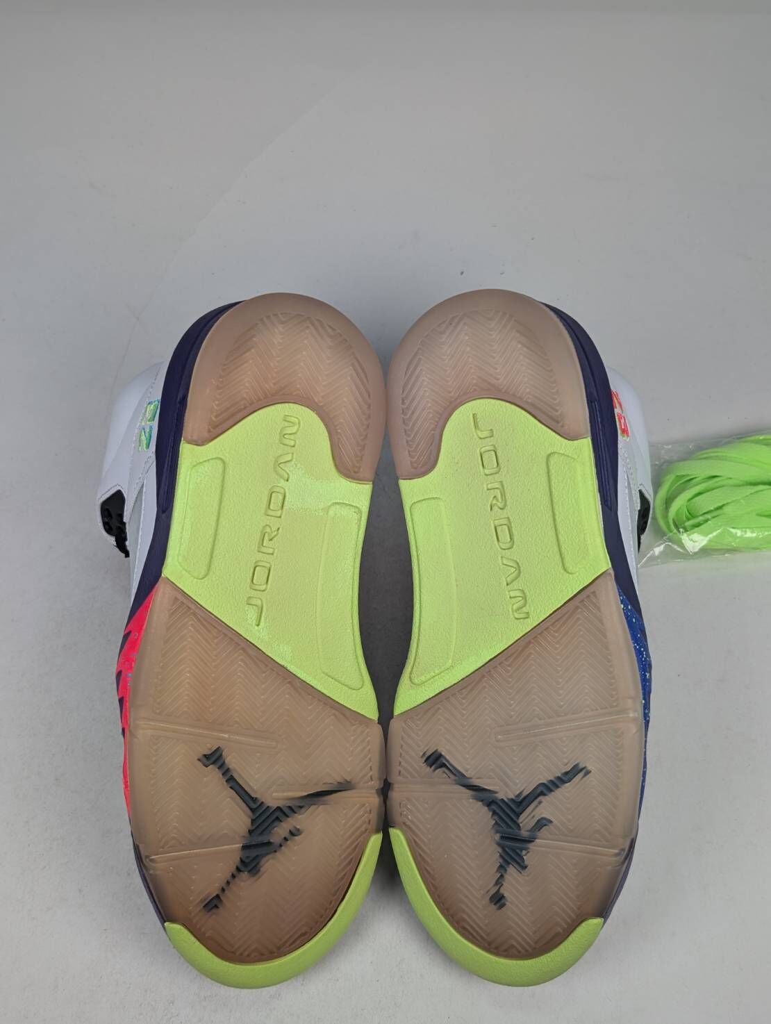 微瑕疵-左右腳鞋底泛黃 DB3335-100 M7 Jordan 5 Retro Alternate Bel-Air