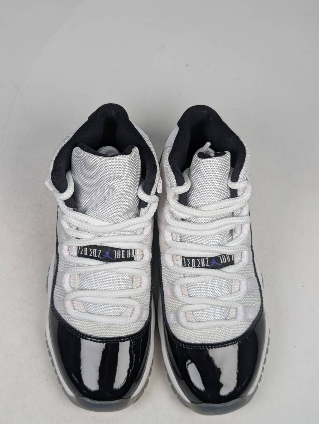 微瑕疵-左右腳中底鞋底泛黃 378038-100 4Y Air Jordan 11 「 Concord 」GS 女段