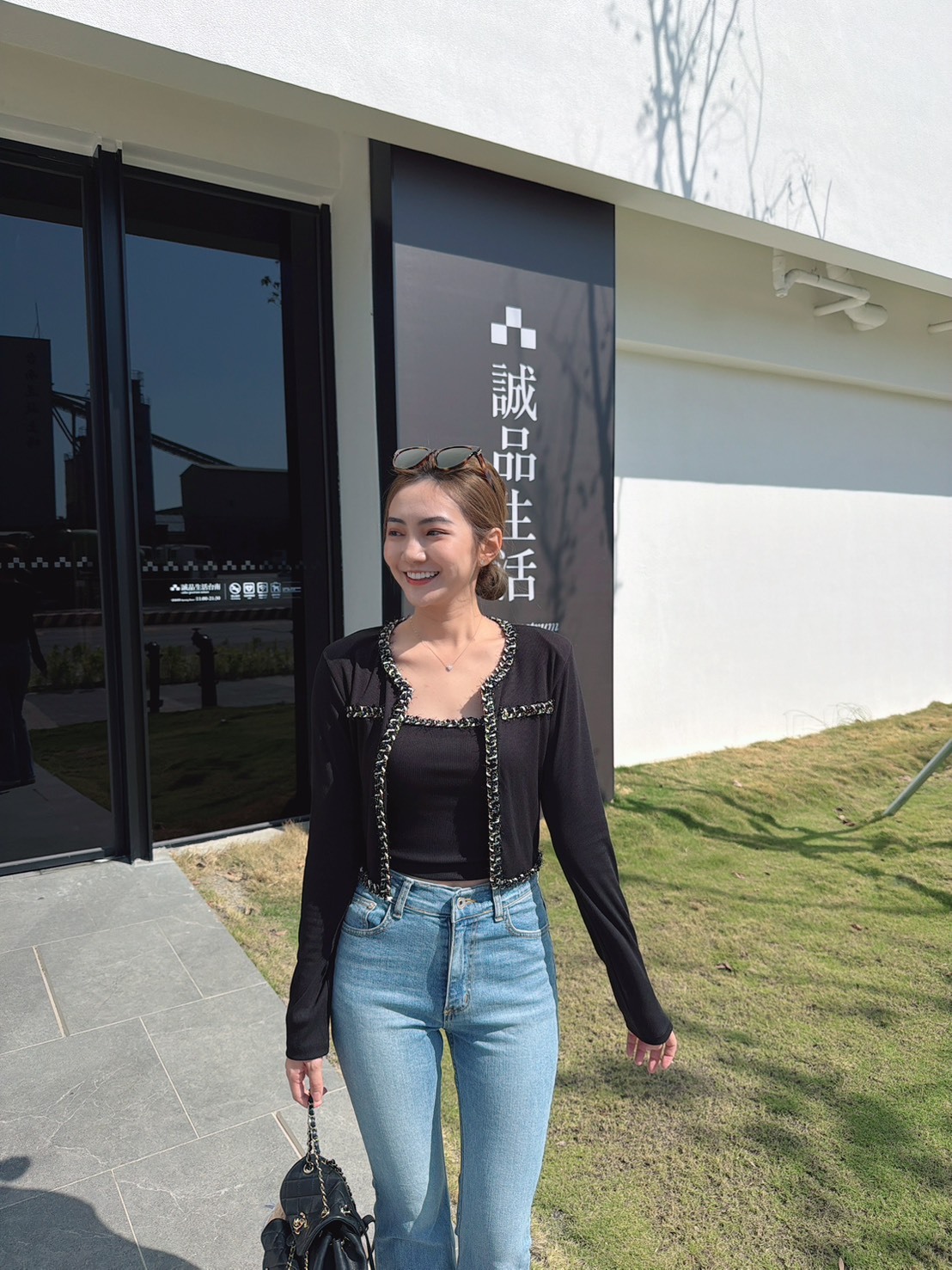 ［限量預購］🔥04.29春夏新品］💥私訊爆炸款］🇰🇷正韓超彈滾邊小香背心+小香薄外套套裝（黑色/兩色）