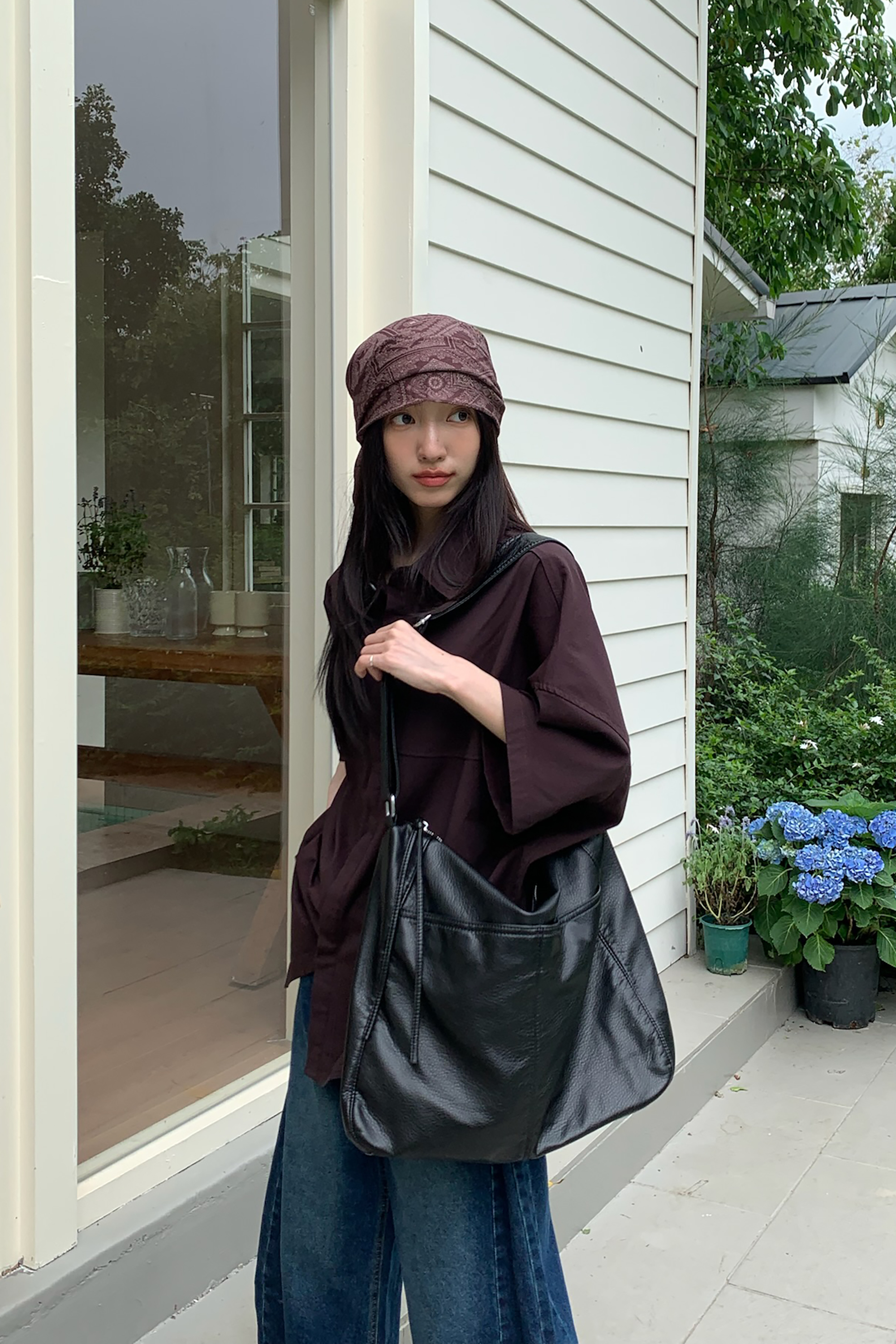 April｜大容量皮革側背包 2色