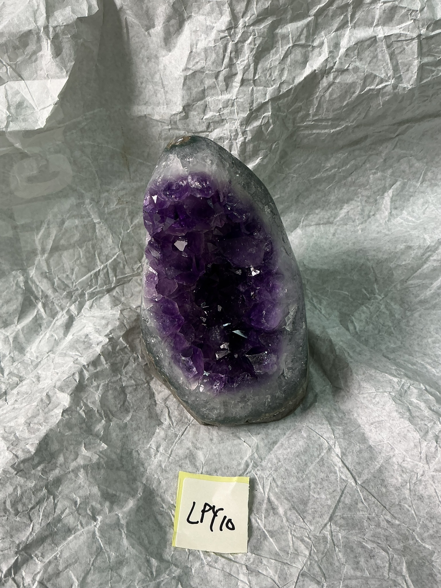 ZB096 LPY10 紫水晶擺件 0.65-0.75kg