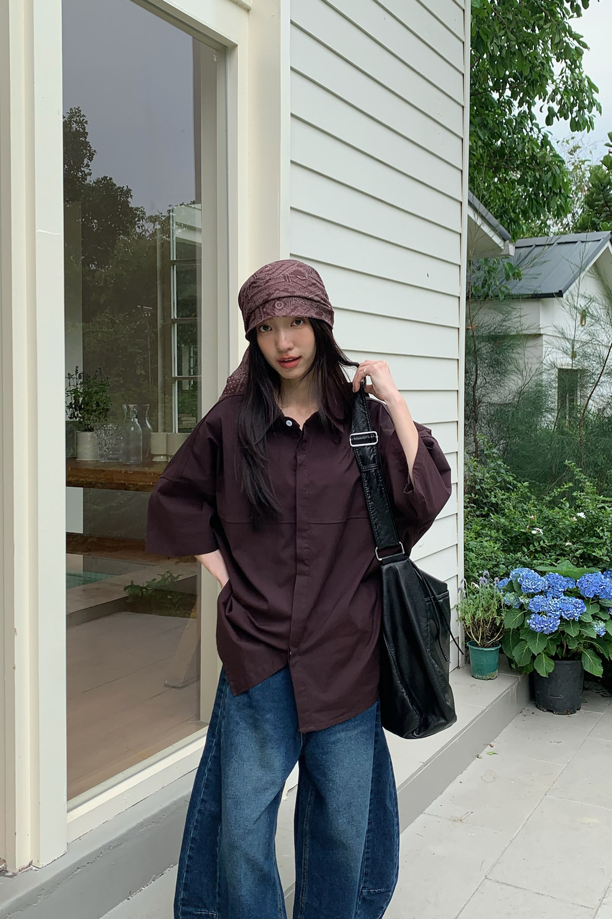 April｜質感深咖紅藏釦短袖襯衫