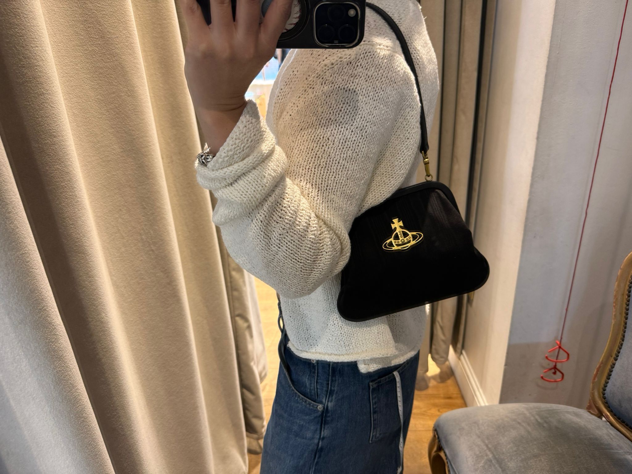 LYS01664 Vivienne Westwood 金色Logo Clutch Bag