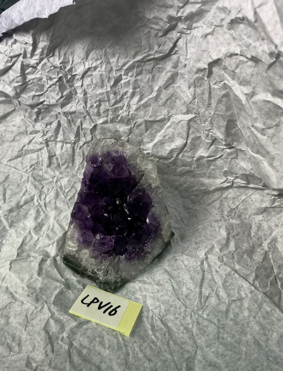 ZB016 LPV16 紫水晶擺件 0.15-0.3kg