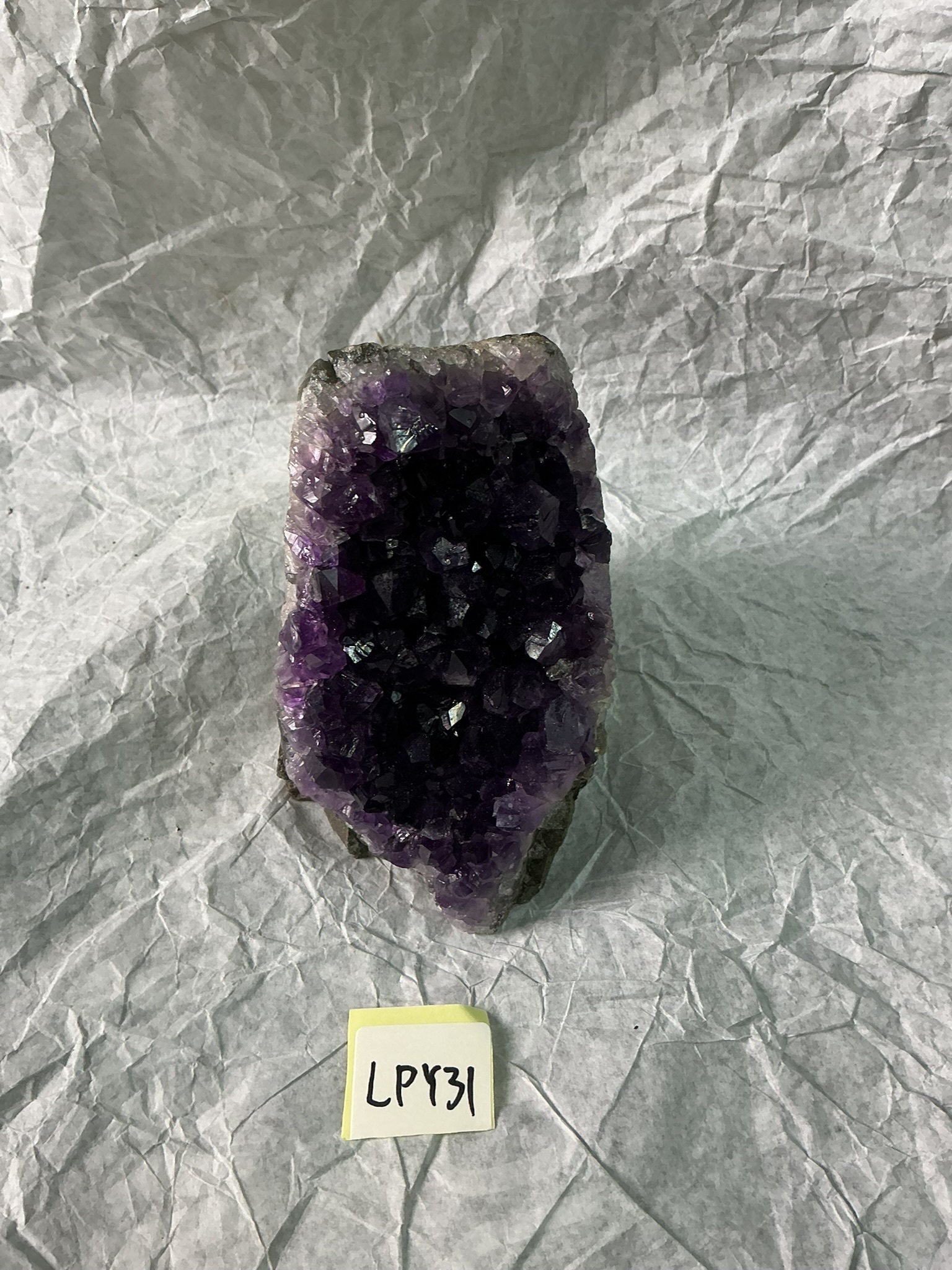 ZB117 LPY31 紫水晶擺件 0.65-0.75kg