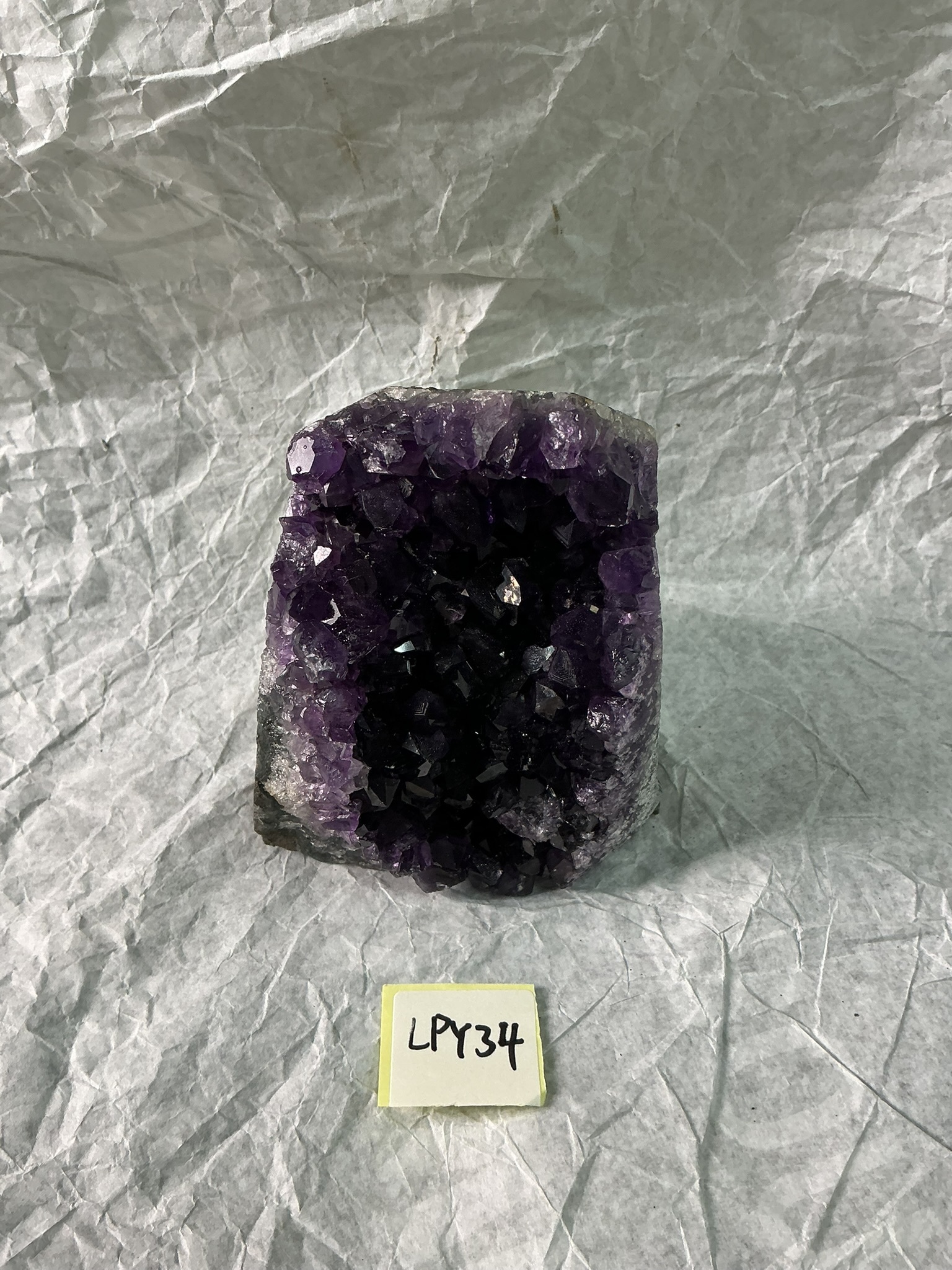 ZB120 LPY34 紫水晶擺件 0.65-0.75kg