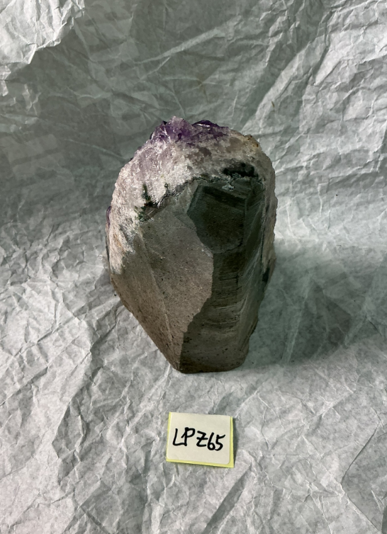 ZB194 LPZ65 紫水晶擺件 0.76-0.9kg