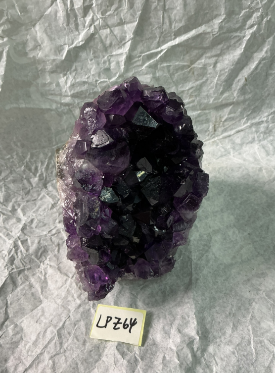 ZB193 LPZ64 紫水晶擺件 0.76-0.9kg