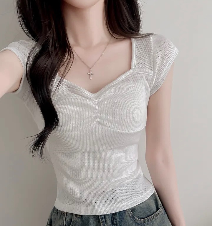 【3.5截單！首批優惠價預訂】韓國法式心型領抓皺修身針織TOP（4色）