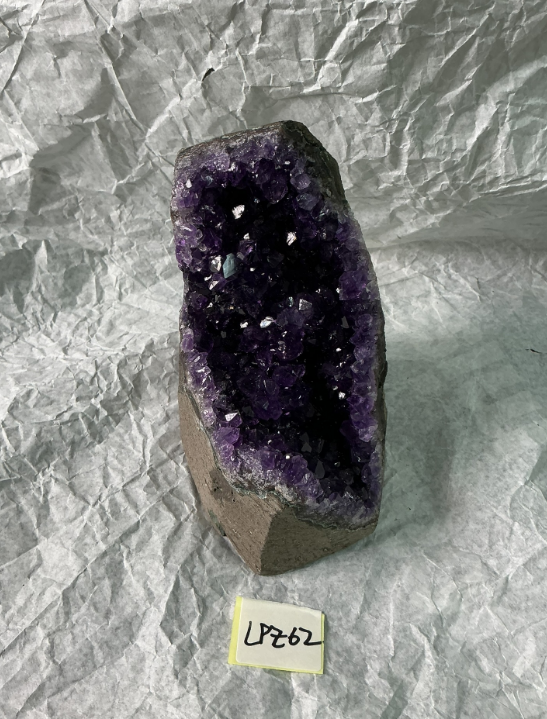 ZB191 LPZ62 紫水晶擺件 0.76-0.9kg