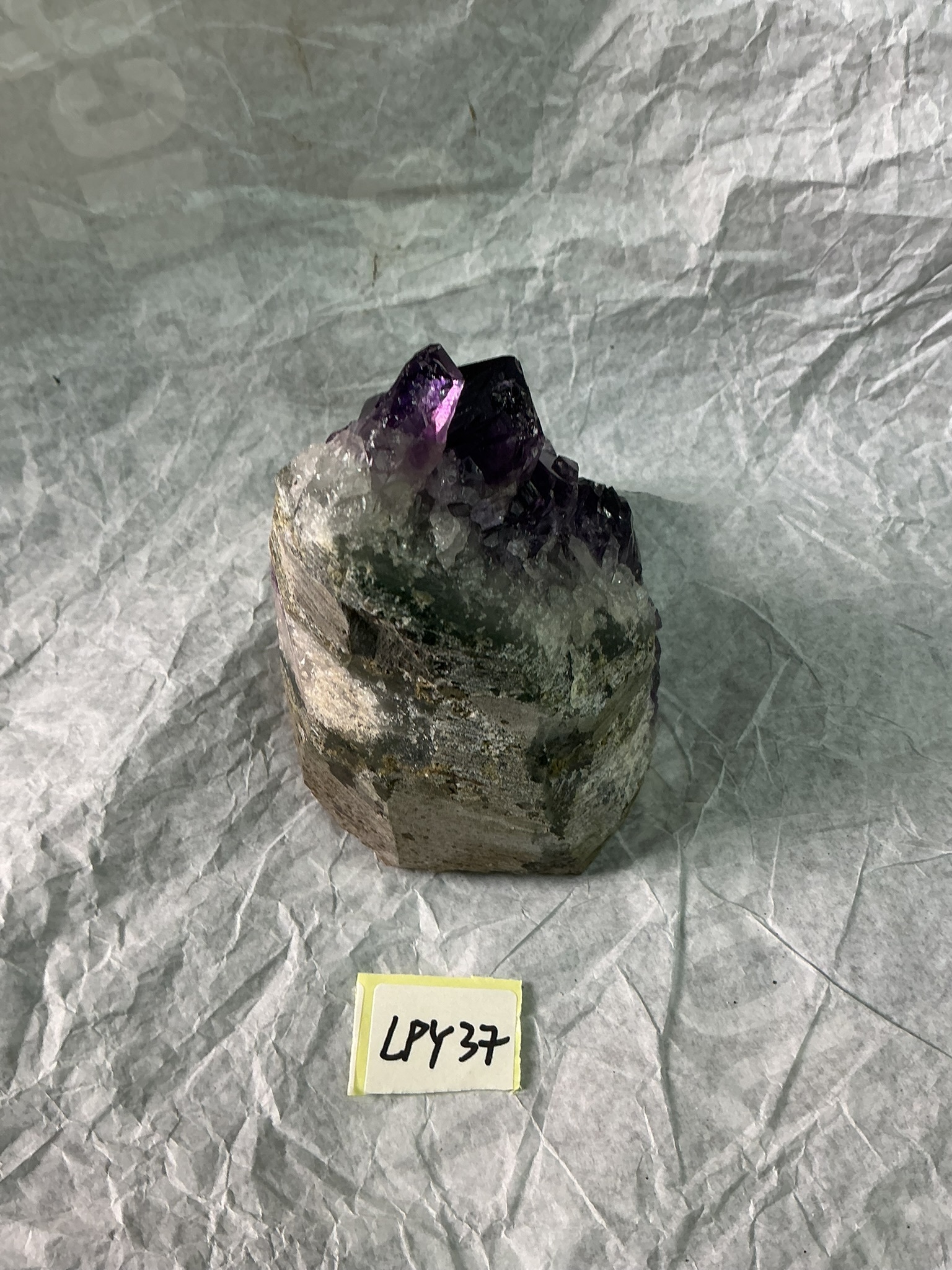 ZB123 LPY37 紫水晶擺件 0.65-0.75kg