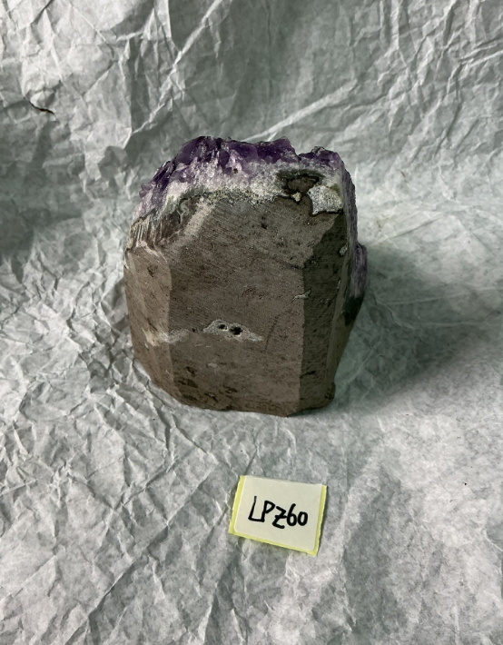 ZB189 LPZ60 紫水晶擺件 0.76-0.9kg