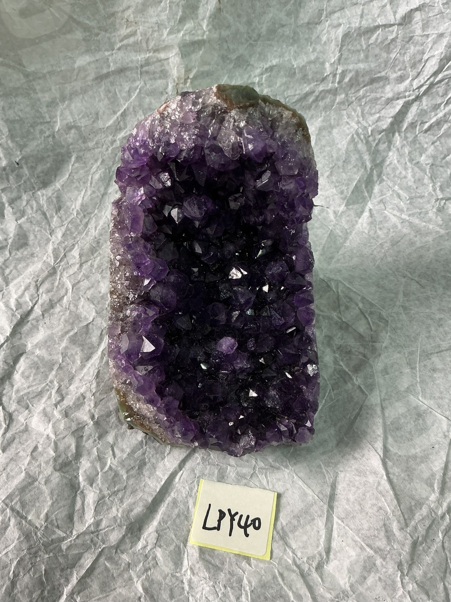 ZB126 LPY40 紫水晶擺件 0.65-0.75kg