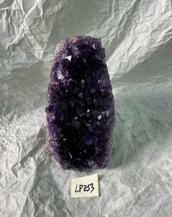 ZB182 LPZ53 紫水晶擺件 0.76-0.9kg