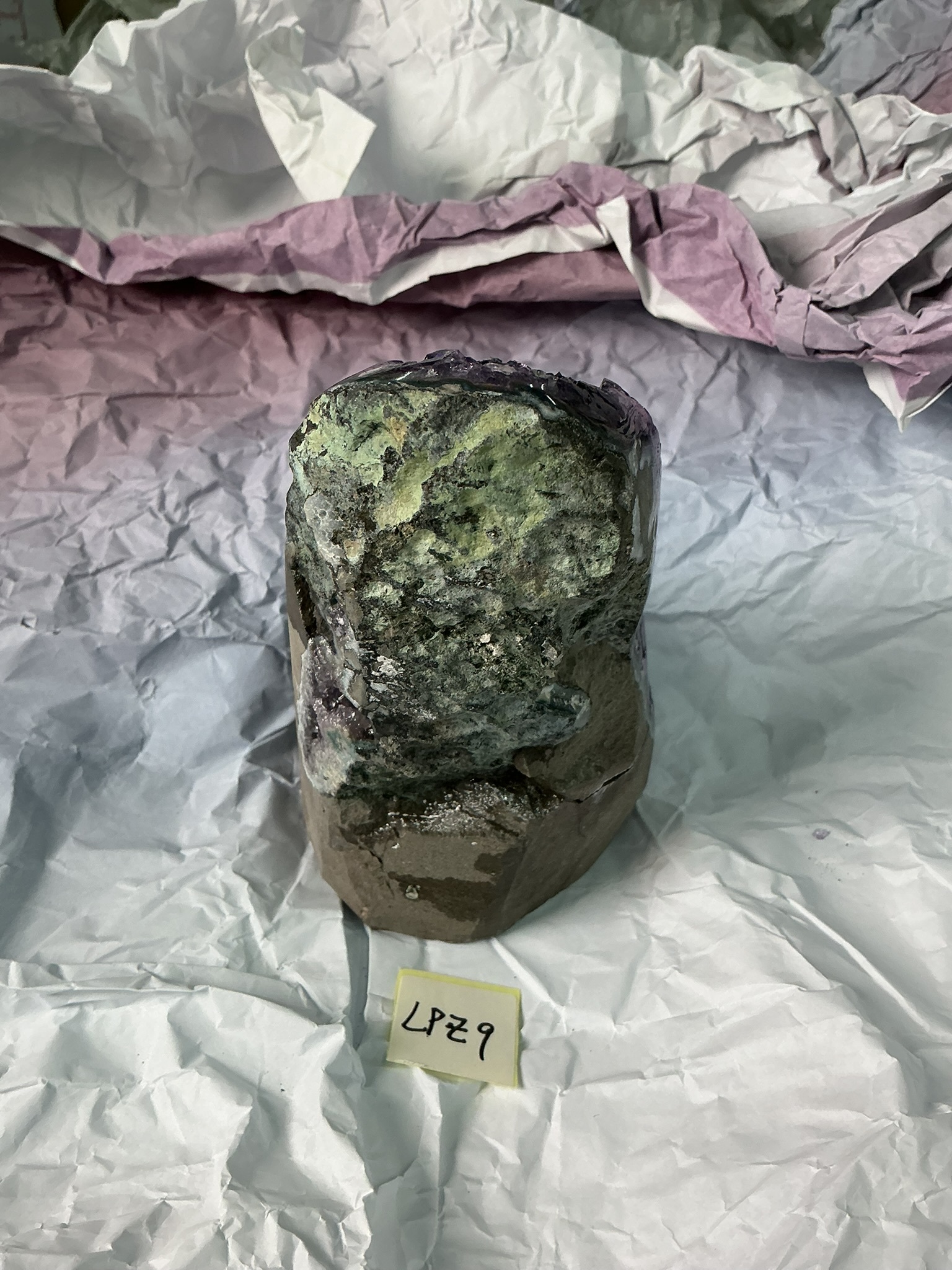 ZB138 LPZ9 紫水晶擺件 0.91-1.1kg