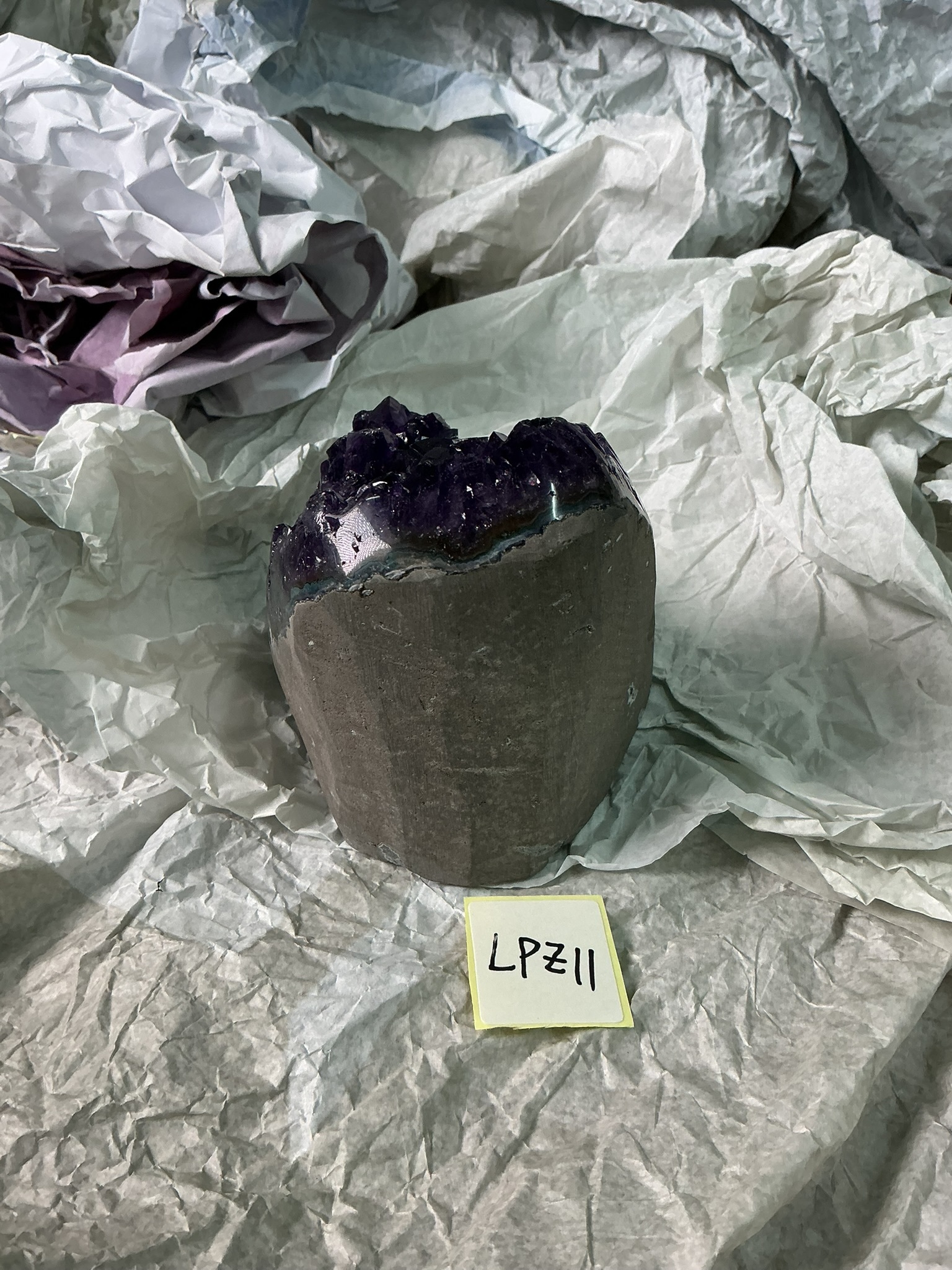 ZB140 LPZ11 紫水晶擺件 0.76-0.9kg