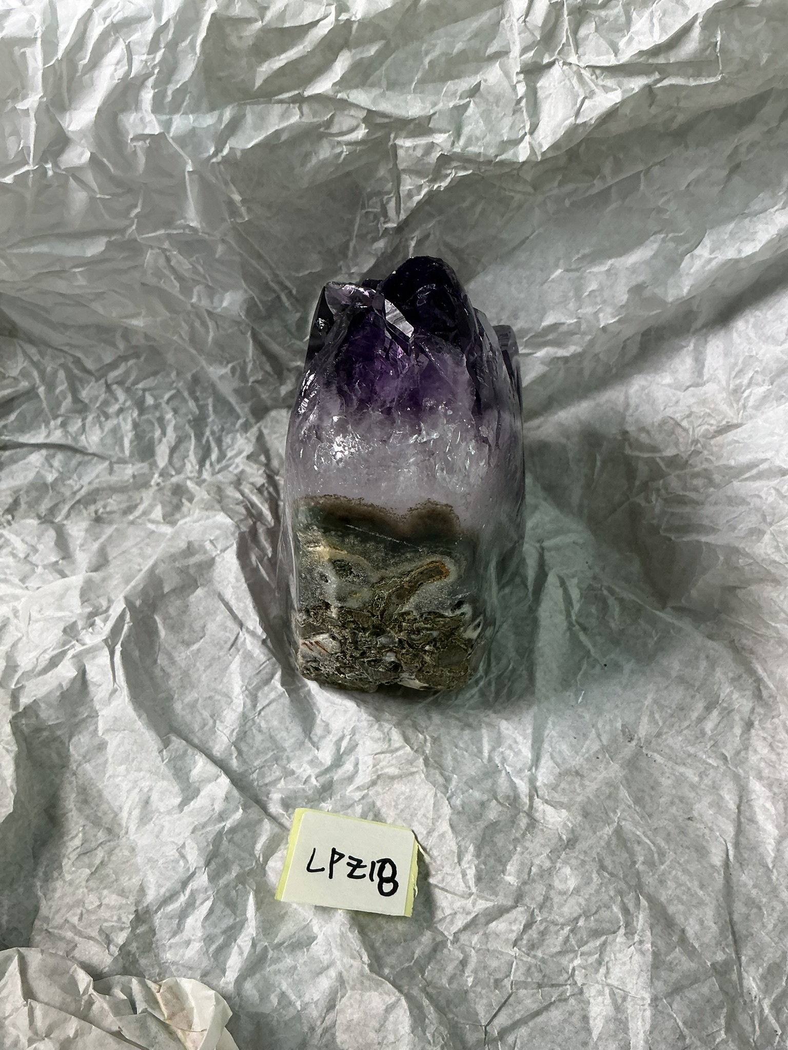 ZB147 LPZ18 紫水晶擺件 0.76-0.9kg