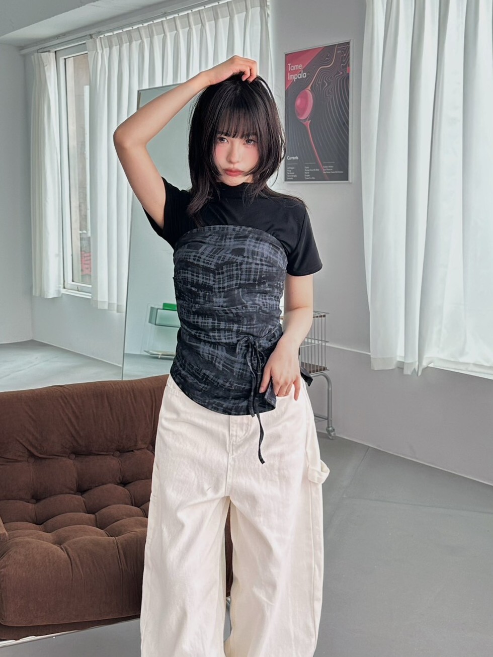 迷失東京 不規則格紋下斜角平口top