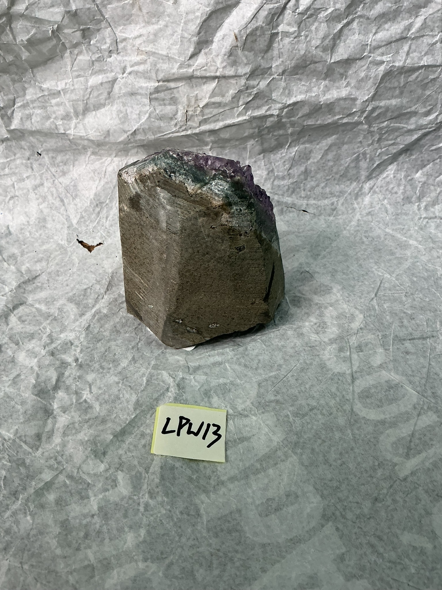 ZB030 LPW13 紫水晶擺件 0.3-0.45kg